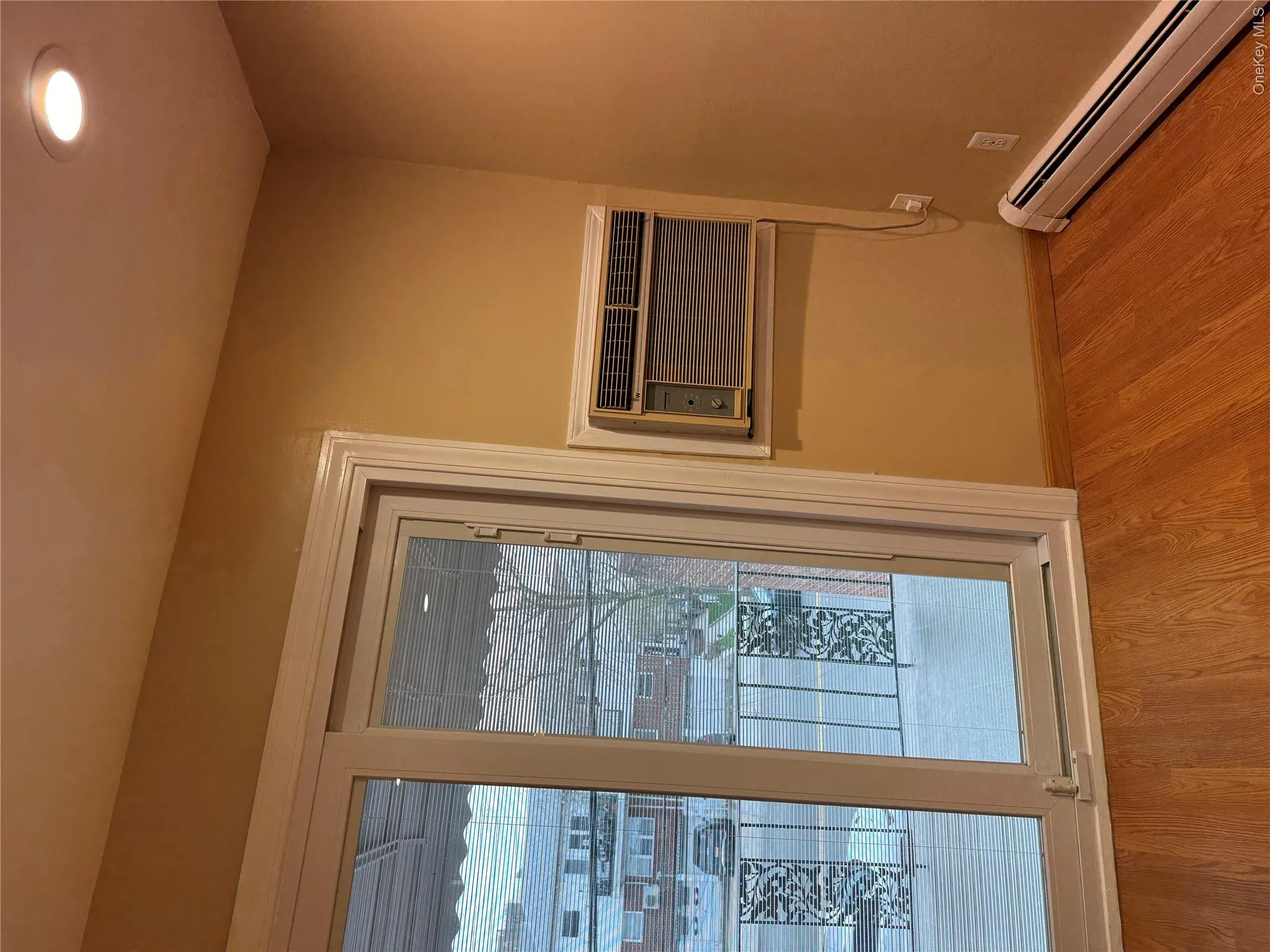83-13 149th Avenue, New York, NY, 3 Bedrooms Bedrooms, 6 Rooms Rooms,1 BathroomBathrooms,Residential Lease,For Rent,149th,0,982733 83-13 149th Avenue, New York, NY, 3 Bedrooms Bedrooms, 6 Rooms Rooms,1 BathroomBathrooms,Residential Lease,For Rent,149th,0,982733