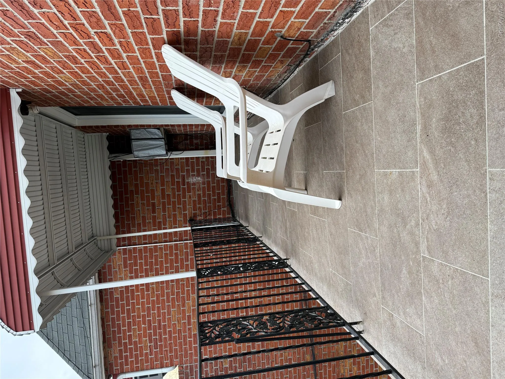 83-13 149th Avenue, New York, NY, 3 Bedrooms Bedrooms, 6 Rooms Rooms,1 BathroomBathrooms,Residential Lease,For Rent,149th,0,982733 83-13 149th Avenue, New York, NY, 3 Bedrooms Bedrooms, 6 Rooms Rooms,1 BathroomBathrooms,Residential Lease,For Rent,149th,0,982733