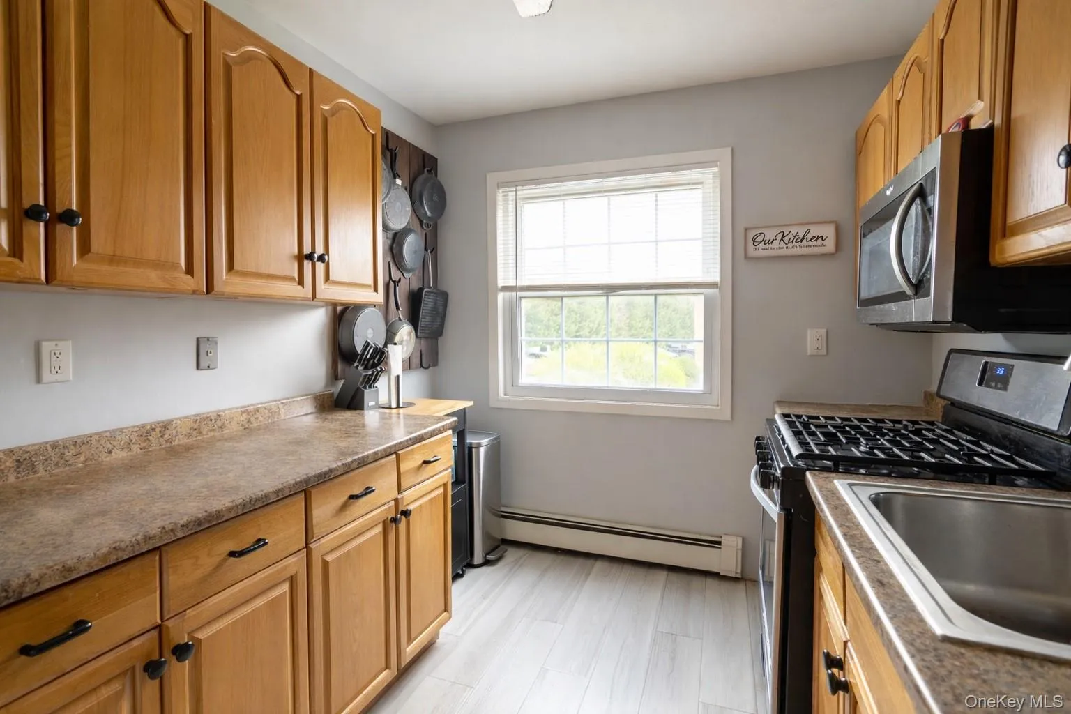 460 Old Town Road, Brookhaven, NY, 2 Bedrooms Bedrooms, 4 Rooms Rooms,1 BathroomBathrooms,Residential,For Rent,Old Town,0,982735 460 Old Town Road, Brookhaven, NY, 2 Bedrooms Bedrooms, 4 Rooms Rooms,1 BathroomBathrooms,Residential,For Rent,Old Town,0,982735