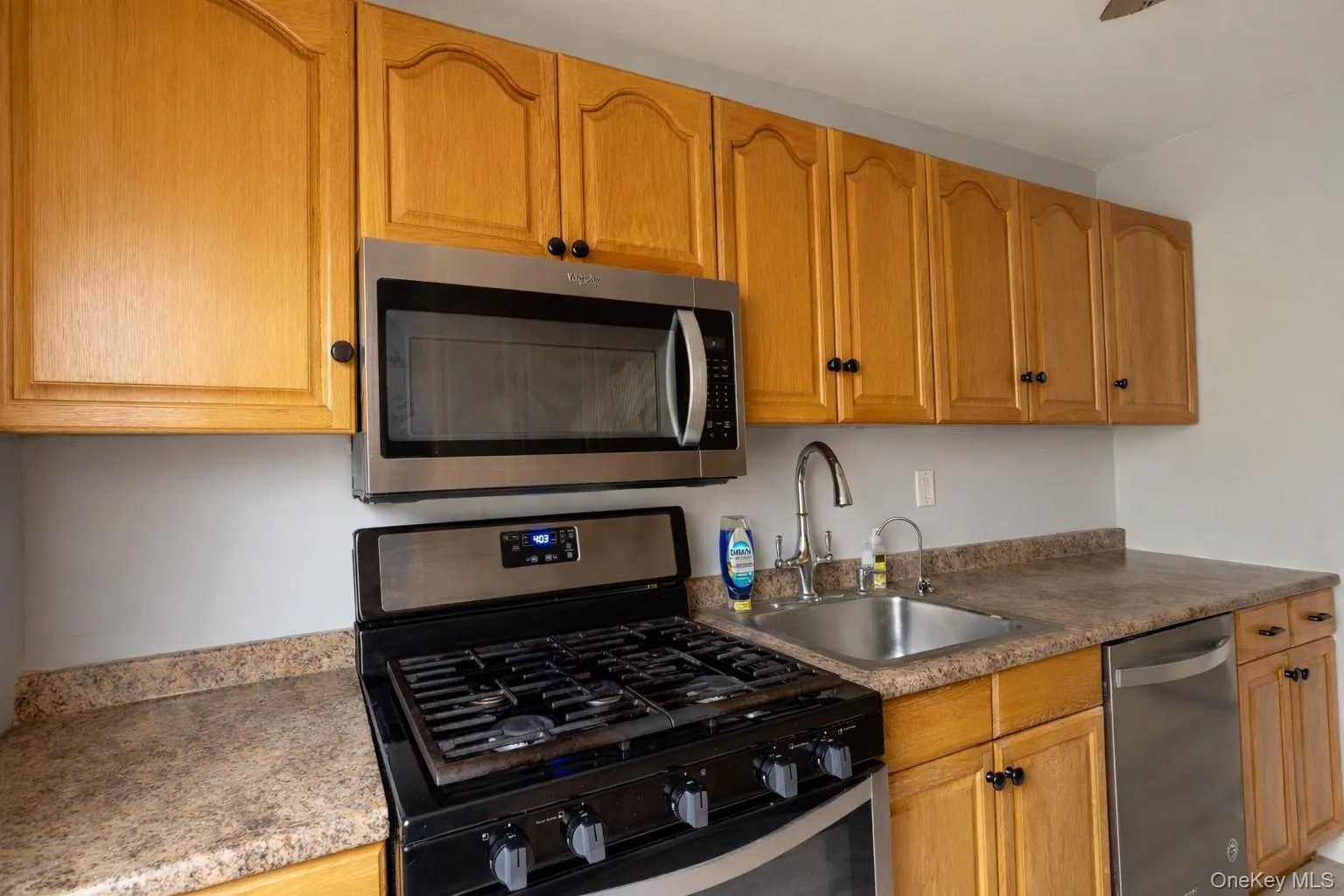 460 Old Town Road, Brookhaven, NY, 2 Bedrooms Bedrooms, 4 Rooms Rooms,1 BathroomBathrooms,Residential,For Rent,Old Town,0,982735 460 Old Town Road, Brookhaven, NY, 2 Bedrooms Bedrooms, 4 Rooms Rooms,1 BathroomBathrooms,Residential,For Rent,Old Town,0,982735