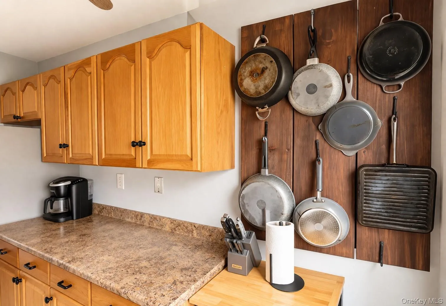 460 Old Town Road, Brookhaven, NY, 2 Bedrooms Bedrooms, 4 Rooms Rooms,1 BathroomBathrooms,Residential,For Rent,Old Town,0,982735 460 Old Town Road, Brookhaven, NY, 2 Bedrooms Bedrooms, 4 Rooms Rooms,1 BathroomBathrooms,Residential,For Rent,Old Town,0,982735
