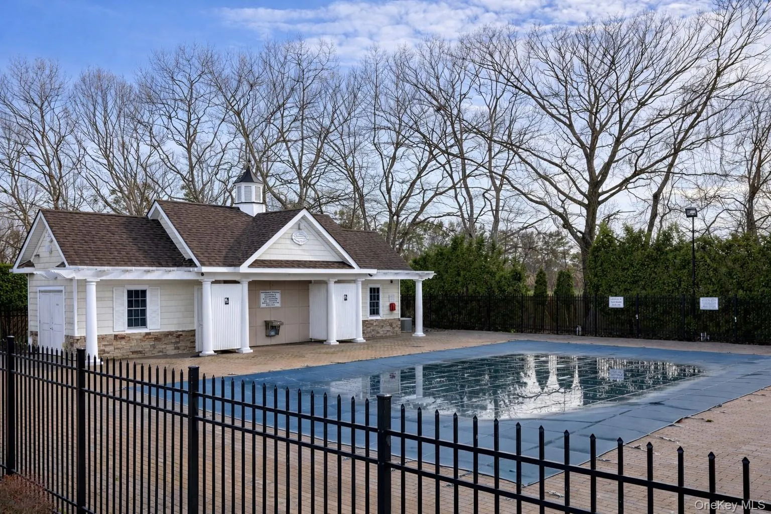 460 Old Town Road, Brookhaven, NY, 2 Bedrooms Bedrooms, 4 Rooms Rooms,1 BathroomBathrooms,Residential,For Rent,Old Town,0,982735 460 Old Town Road, Brookhaven, NY, 2 Bedrooms Bedrooms, 4 Rooms Rooms,1 BathroomBathrooms,Residential,For Rent,Old Town,0,982735