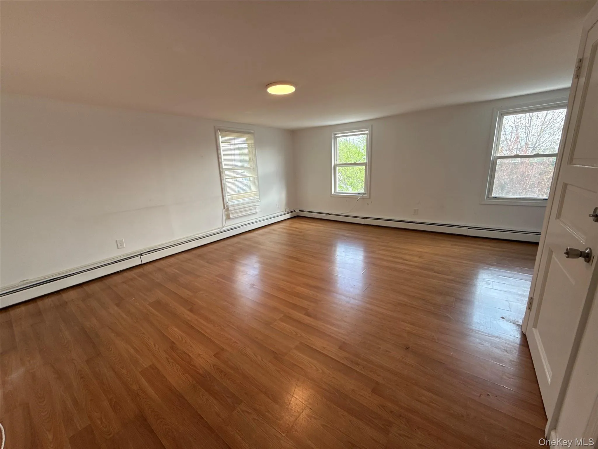 49 1/2 Elm Street, Mount Pleasant, NY, 3 Bedrooms Bedrooms, 5 Rooms Rooms,1 BathroomBathrooms,Residential Lease,For Rent,Elm,0,982737 49 1/2 Elm Street, Mount Pleasant, NY, 3 Bedrooms Bedrooms, 5 Rooms Rooms,1 BathroomBathrooms,Residential Lease,For Rent,Elm,0,982737
