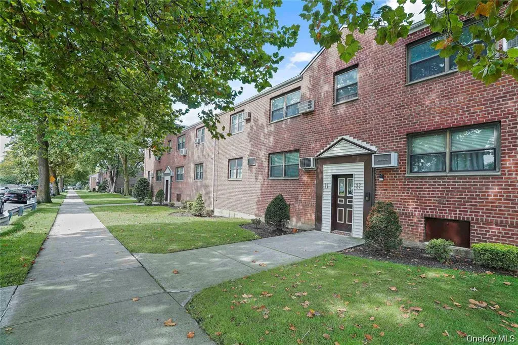 90-55 Shore Parkway, New York, NY, 3 Bedrooms Bedrooms, 5 Rooms Rooms,1 BathroomBathrooms,Residential,For Rent,Shore,0,982744 90-55 Shore Parkway, New York, NY, 3 Bedrooms Bedrooms, 5 Rooms Rooms,1 BathroomBathrooms,Residential,For Rent,Shore,0,982744
