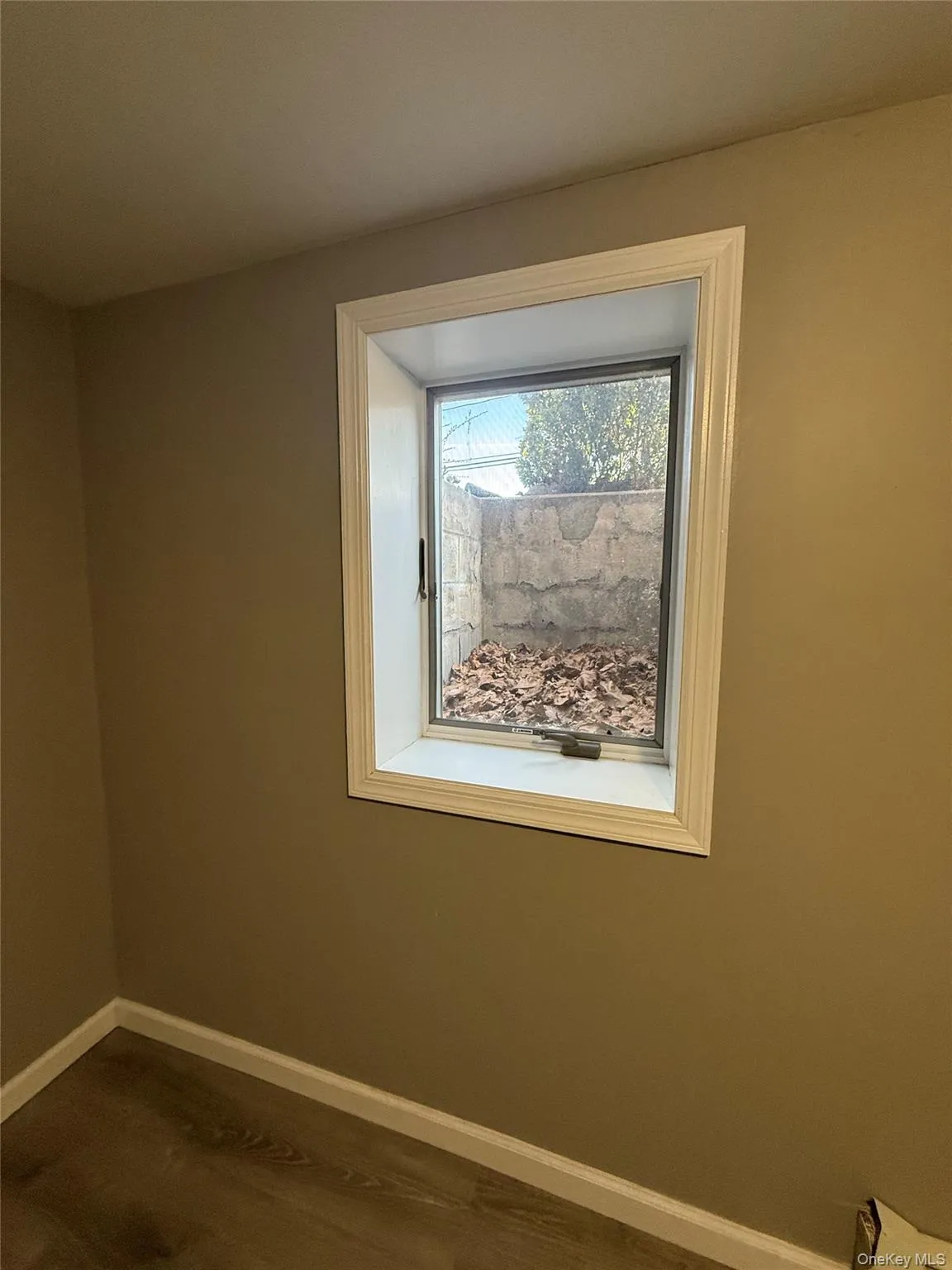 60 Wheatfield Lane, Huntington, NY, 1 Bedroom Bedrooms, 10 Rooms Rooms,1 BathroomBathrooms,Residential Lease,For Rent,Wheatfield,0,982748 60 Wheatfield Lane, Huntington, NY, 1 Bedroom Bedrooms, 10 Rooms Rooms,1 BathroomBathrooms,Residential Lease,For Rent,Wheatfield,0,982748