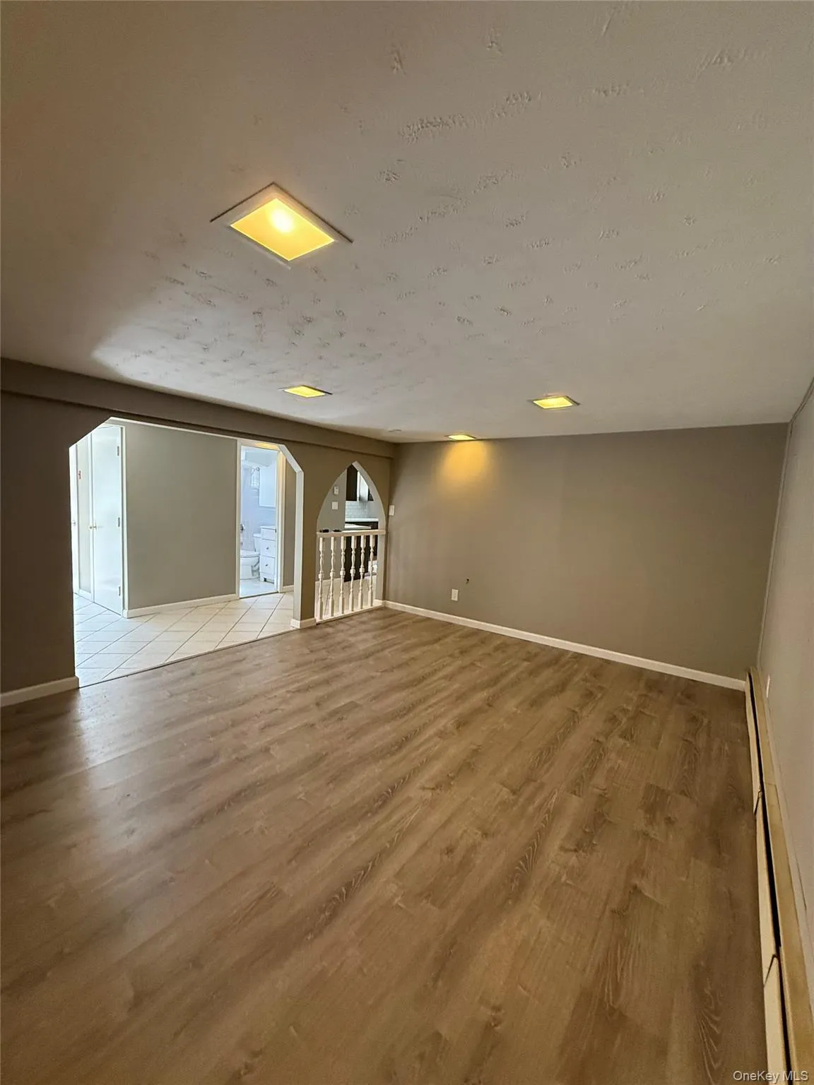 60 Wheatfield Lane, Huntington, NY, 1 Bedroom Bedrooms, 10 Rooms Rooms,1 BathroomBathrooms,Residential Lease,For Rent,Wheatfield,0,982748 60 Wheatfield Lane, Huntington, NY, 1 Bedroom Bedrooms, 10 Rooms Rooms,1 BathroomBathrooms,Residential Lease,For Rent,Wheatfield,0,982748