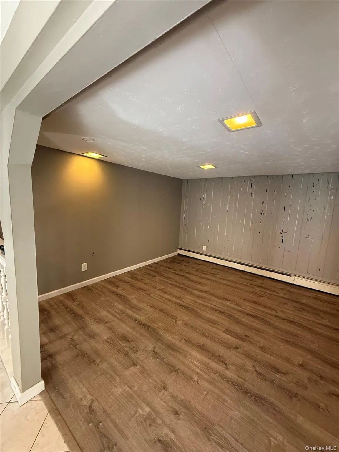 60 Wheatfield Lane, Huntington, NY, 1 Bedroom Bedrooms, 10 Rooms Rooms,1 BathroomBathrooms,Residential Lease,For Rent,Wheatfield,0,982748 60 Wheatfield Lane, Huntington, NY, 1 Bedroom Bedrooms, 10 Rooms Rooms,1 BathroomBathrooms,Residential Lease,For Rent,Wheatfield,0,982748