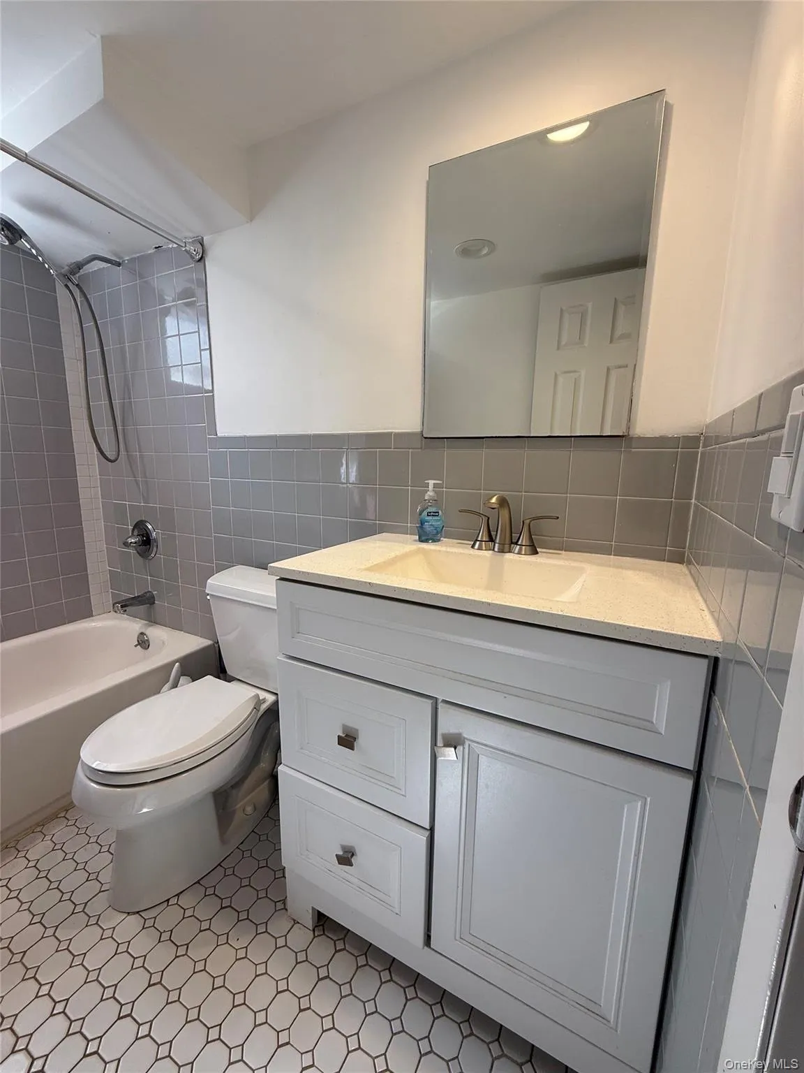 60 Wheatfield Lane, Huntington, NY, 1 Bedroom Bedrooms, 10 Rooms Rooms,1 BathroomBathrooms,Residential Lease,For Rent,Wheatfield,0,982748 60 Wheatfield Lane, Huntington, NY, 1 Bedroom Bedrooms, 10 Rooms Rooms,1 BathroomBathrooms,Residential Lease,For Rent,Wheatfield,0,982748