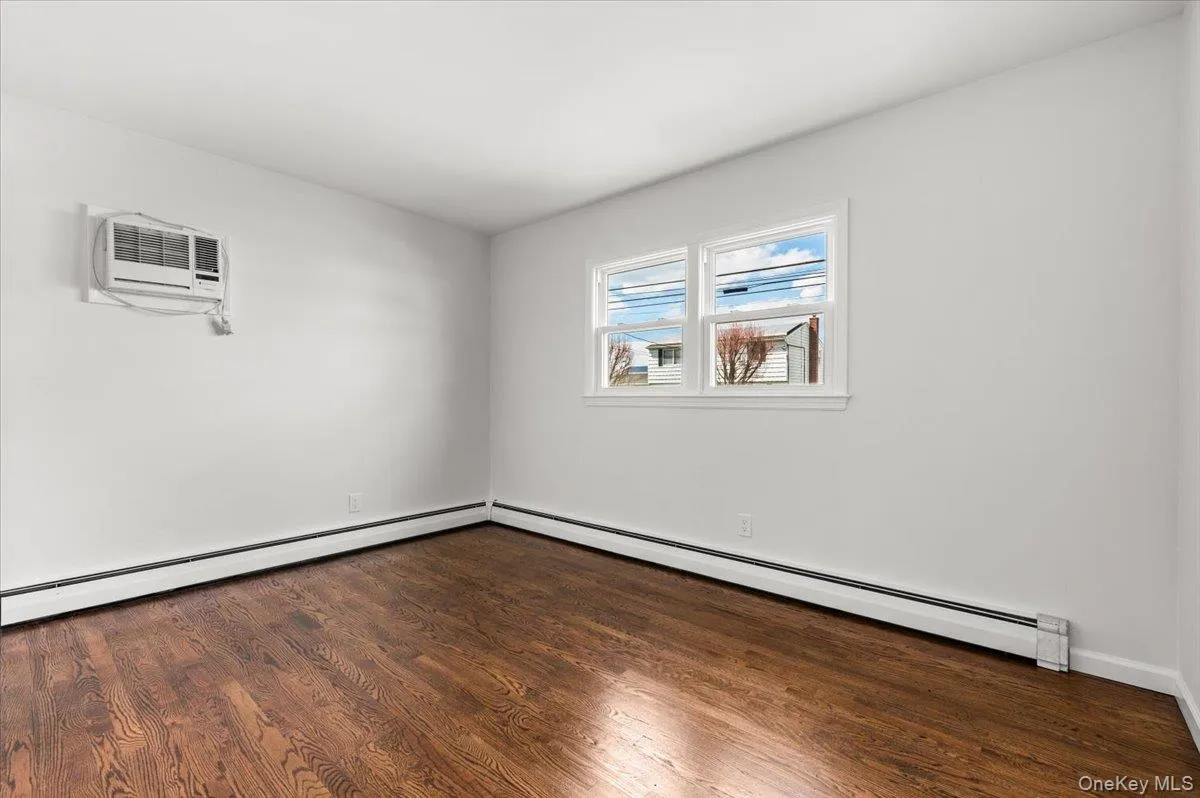 1461 10th Street, West Babylon, NY, 4 Bedrooms Bedrooms, 9 Rooms Rooms,2 BathroomsBathrooms,Residential Lease,For Rent,10th,0,982766 1461 10th Street, West Babylon, NY, 4 Bedrooms Bedrooms, 9 Rooms Rooms,2 BathroomsBathrooms,Residential Lease,For Rent,10th,0,982766