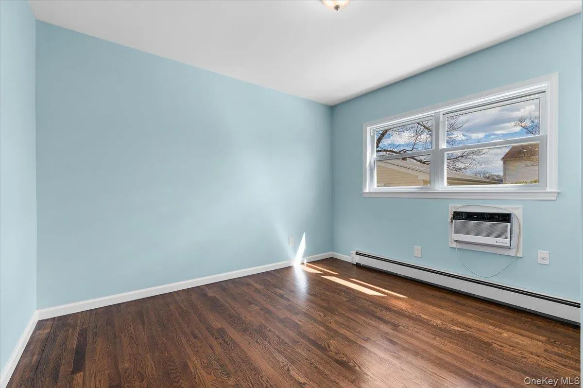 1461 10th Street, West Babylon, NY, 4 Bedrooms Bedrooms, 9 Rooms Rooms,2 BathroomsBathrooms,Residential Lease,For Rent,10th,0,982766 1461 10th Street, West Babylon, NY, 4 Bedrooms Bedrooms, 9 Rooms Rooms,2 BathroomsBathrooms,Residential Lease,For Rent,10th,0,982766