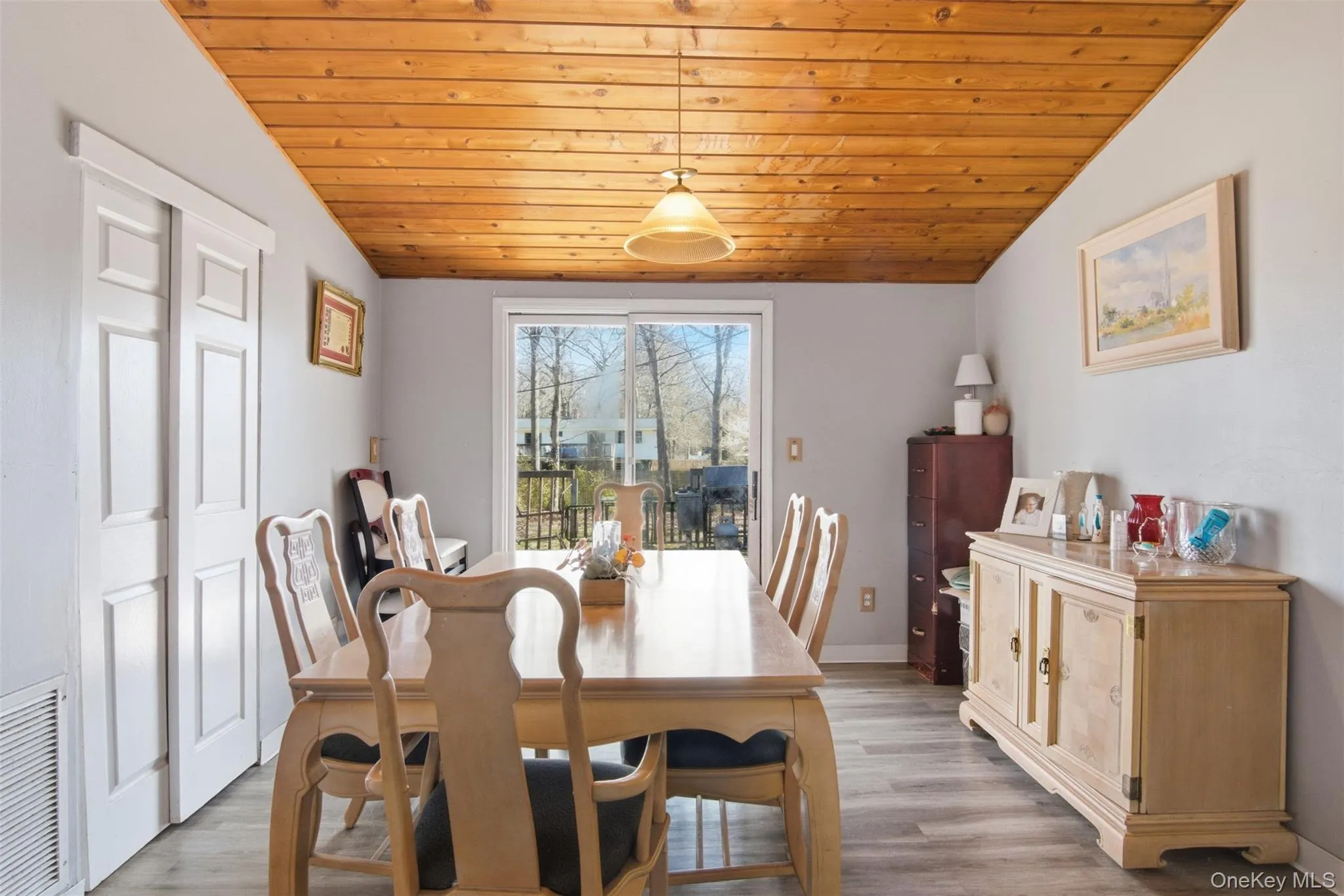 30 Lodge Lane, Brookhaven, NY, 4 Bedrooms Bedrooms, 7 Rooms Rooms,3 BathroomsBathrooms,Residential,For Rent,Lodge,0,982774 30 Lodge Lane, Brookhaven, NY, 4 Bedrooms Bedrooms, 7 Rooms Rooms,3 BathroomsBathrooms,Residential,For Rent,Lodge,0,982774