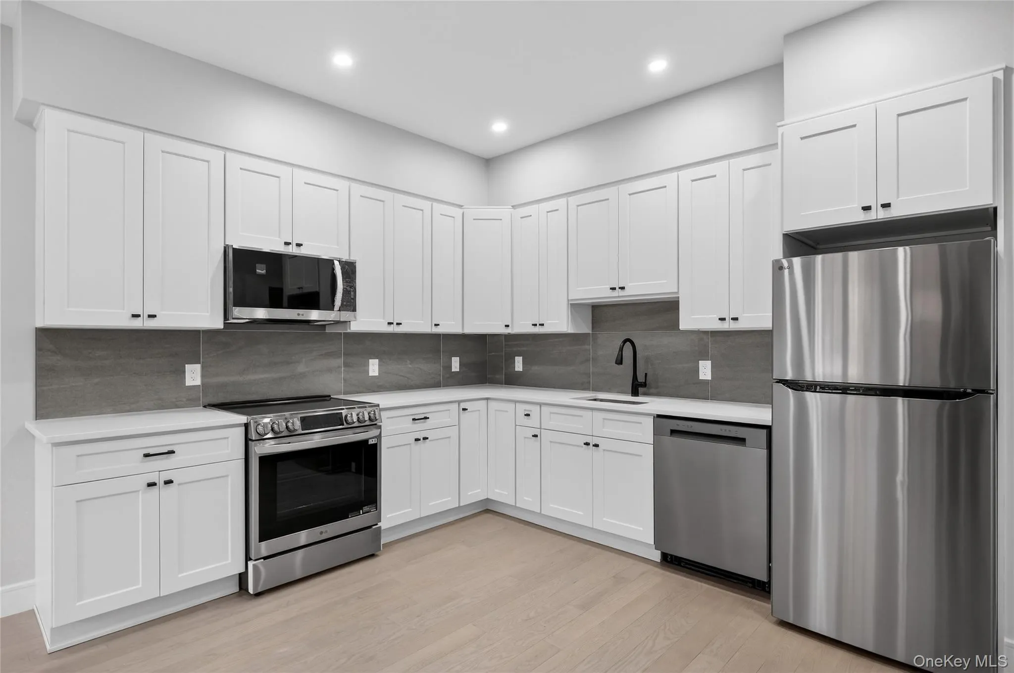 10 Market Street, Wappinger, NY, 2 Bedrooms Bedrooms, 6 Rooms Rooms,2 BathroomsBathrooms,Residential Lease,For Rent,Market,0,982790 10 Market Street, Wappinger, NY, 2 Bedrooms Bedrooms, 6 Rooms Rooms,2 BathroomsBathrooms,Residential Lease,For Rent,Market,0,982790