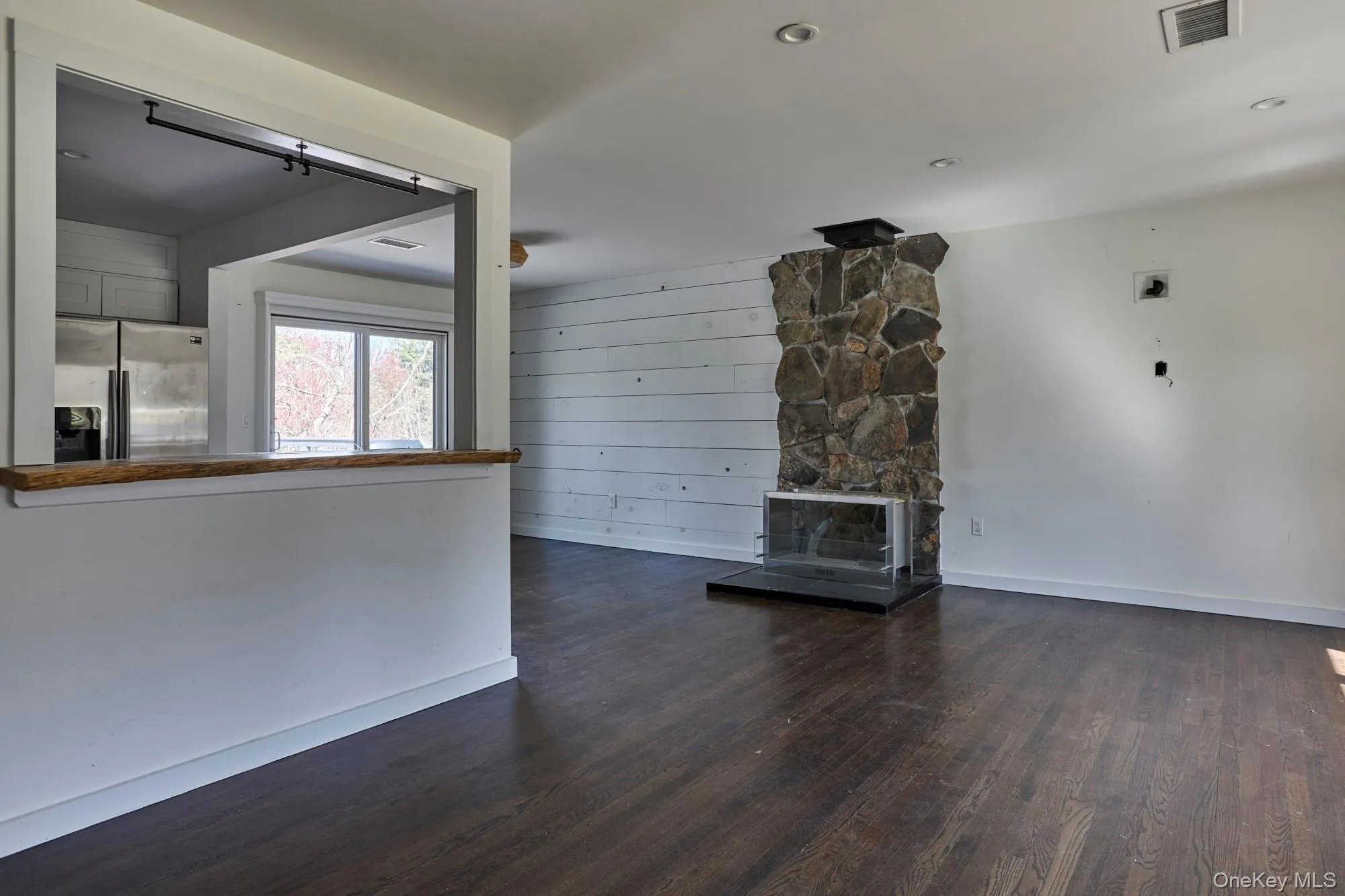 361 Allen Road, Clinton, NY, 4 Bedrooms Bedrooms, 7 Rooms Rooms,2 BathroomsBathrooms,Residential,For Rent,Allen,0,982792 361 Allen Road, Clinton, NY, 4 Bedrooms Bedrooms, 7 Rooms Rooms,2 BathroomsBathrooms,Residential,For Rent,Allen,0,982792