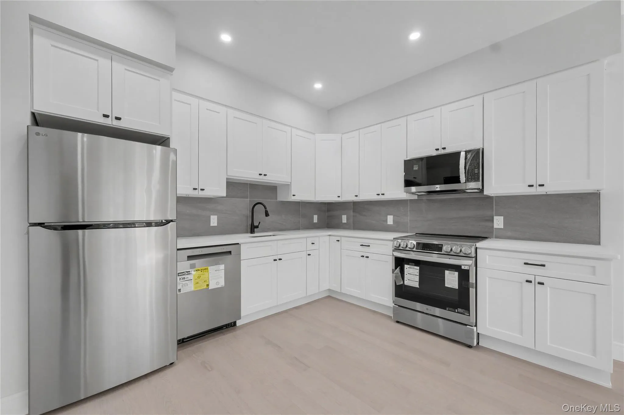 10 Market Street, Wappinger, NY, 2 Bedrooms Bedrooms, 6 Rooms Rooms,2 BathroomsBathrooms,Residential Lease,For Rent,Market,0,982812 10 Market Street, Wappinger, NY, 2 Bedrooms Bedrooms, 6 Rooms Rooms,2 BathroomsBathrooms,Residential Lease,For Rent,Market,0,982812