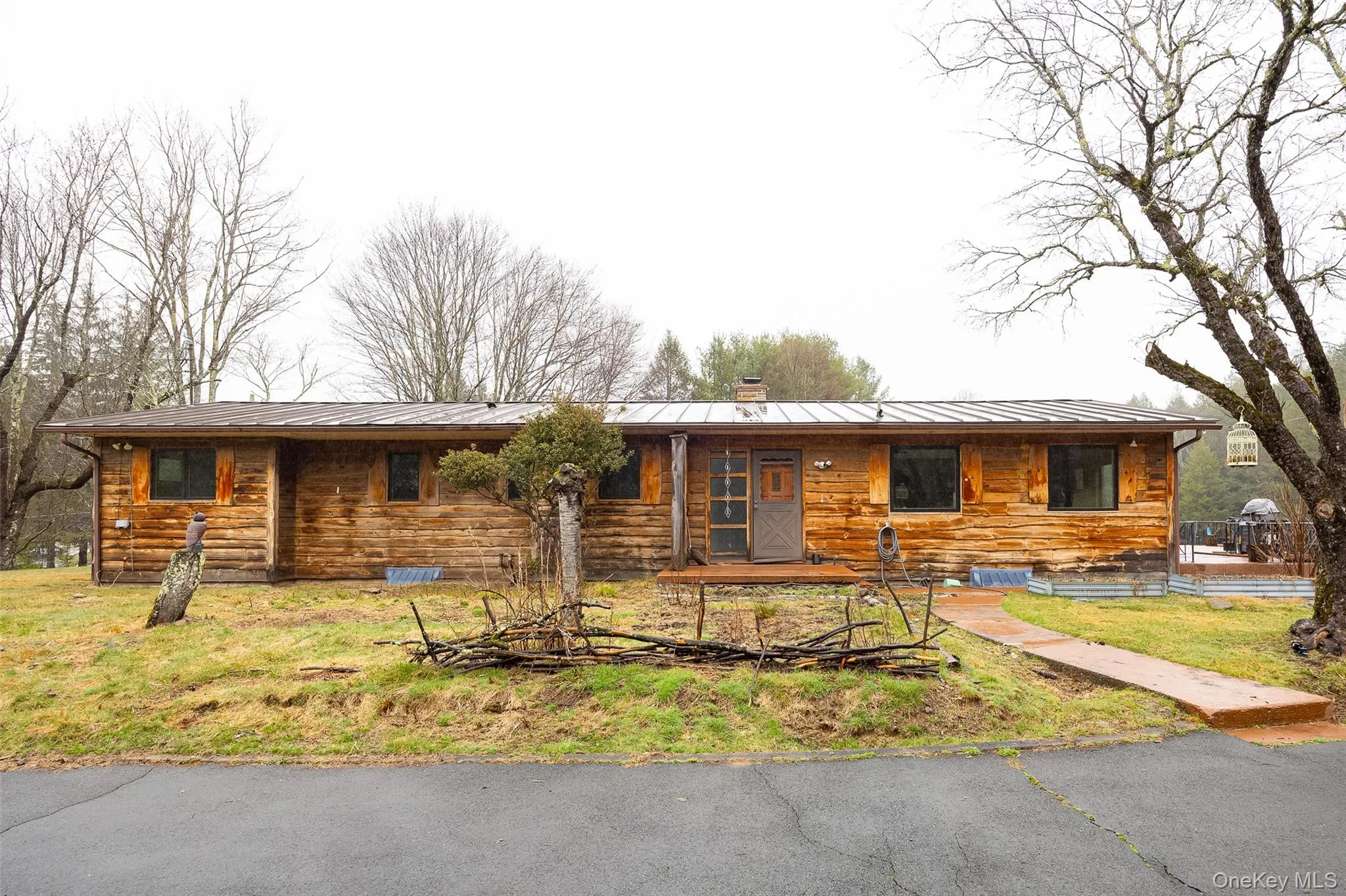 6652 State Route 42, Fallsburg, NY, 3 Bedrooms Bedrooms, 8 Rooms Rooms,2 BathroomsBathrooms,Residential Sale,For Rent,State Route 42,0,982817 6652 State Route 42, Fallsburg, NY, 3 Bedrooms Bedrooms, 8 Rooms Rooms,2 BathroomsBathrooms,Residential Sale,For Rent,State Route 42,0,982817