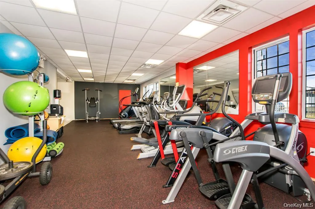 85 Admiral Court, New York, NY, 3 Bedrooms Bedrooms, 8 Rooms Rooms,2 BathroomsBathrooms,Residential,For Rent,Admiral,0,982819 85 Admiral Court, New York, NY, 3 Bedrooms Bedrooms, 8 Rooms Rooms,2 BathroomsBathrooms,Residential,For Rent,Admiral,0,982819