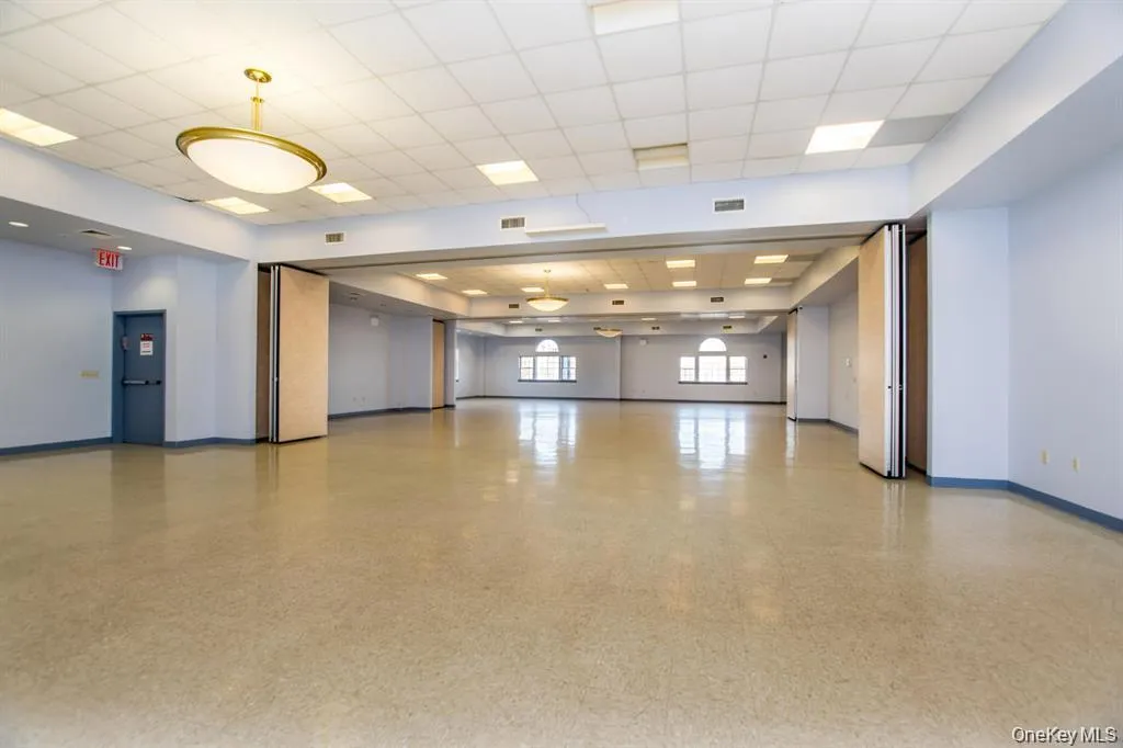 85 Admiral Court, New York, NY, 3 Bedrooms Bedrooms, 8 Rooms Rooms,2 BathroomsBathrooms,Residential,For Rent,Admiral,0,982819 85 Admiral Court, New York, NY, 3 Bedrooms Bedrooms, 8 Rooms Rooms,2 BathroomsBathrooms,Residential,For Rent,Admiral,0,982819