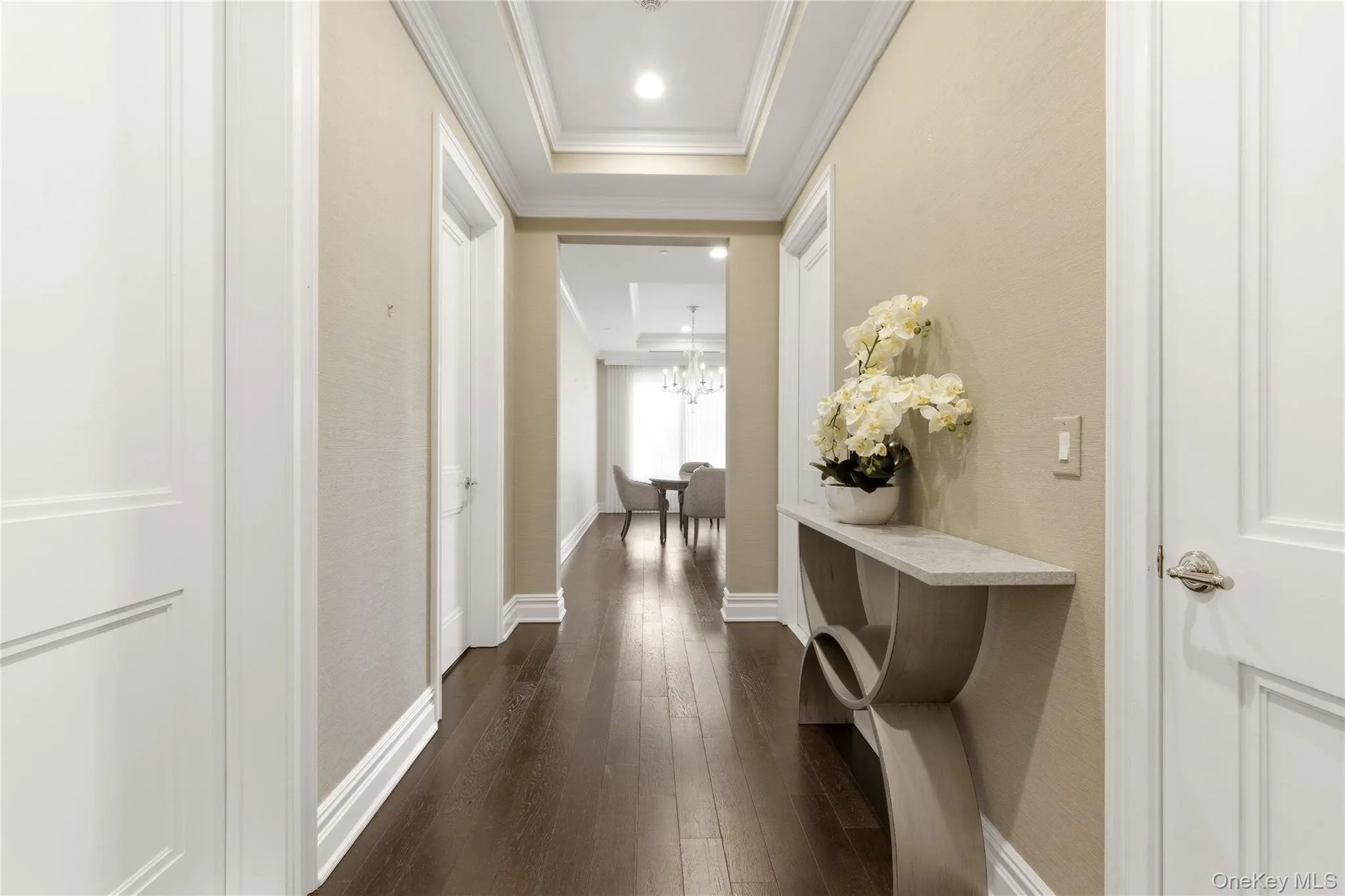 3000 Royal Court, North Hempstead, NY, 2 Bedrooms Bedrooms, 6 Rooms Rooms,2 BathroomsBathrooms,Residential,For Rent,Royal,0,982822 3000 Royal Court, North Hempstead, NY, 2 Bedrooms Bedrooms, 6 Rooms Rooms,2 BathroomsBathrooms,Residential,For Rent,Royal,0,982822
