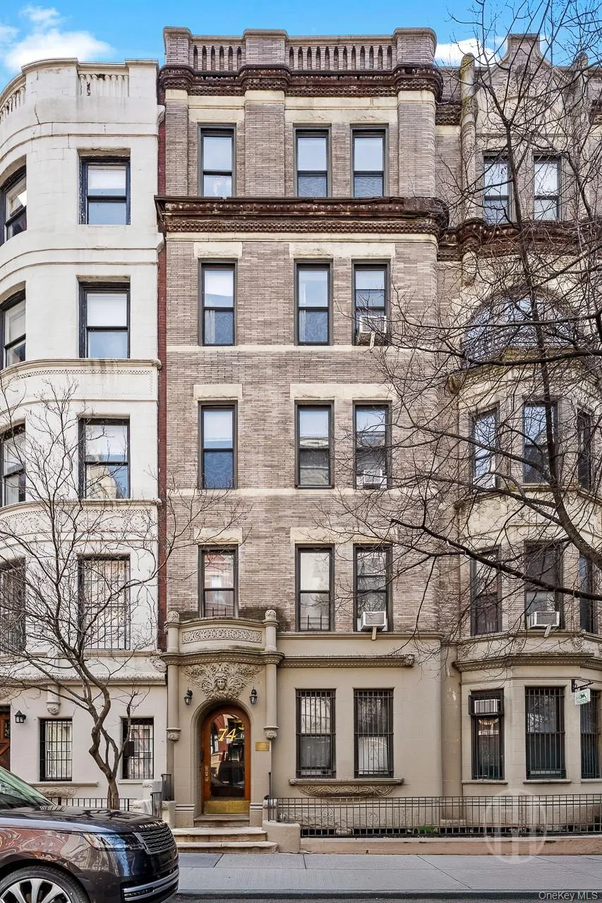 74 85th Street, New York, NY, 2 Bedrooms Bedrooms, 4 Rooms Rooms,1 BathroomBathrooms,Residential,For Rent,85th,0,982825 74 85th Street, New York, NY, 2 Bedrooms Bedrooms, 4 Rooms Rooms,1 BathroomBathrooms,Residential,For Rent,85th,0,982825