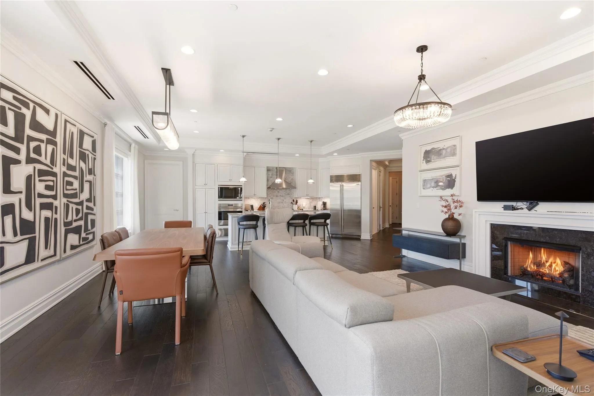 5000 Royal Court, North Hempstead, NY, 2 Bedrooms Bedrooms, 6 Rooms Rooms,2 BathroomsBathrooms,Residential,For Rent,Royal,0,982832 5000 Royal Court, North Hempstead, NY, 2 Bedrooms Bedrooms, 6 Rooms Rooms,2 BathroomsBathrooms,Residential,For Rent,Royal,0,982832
