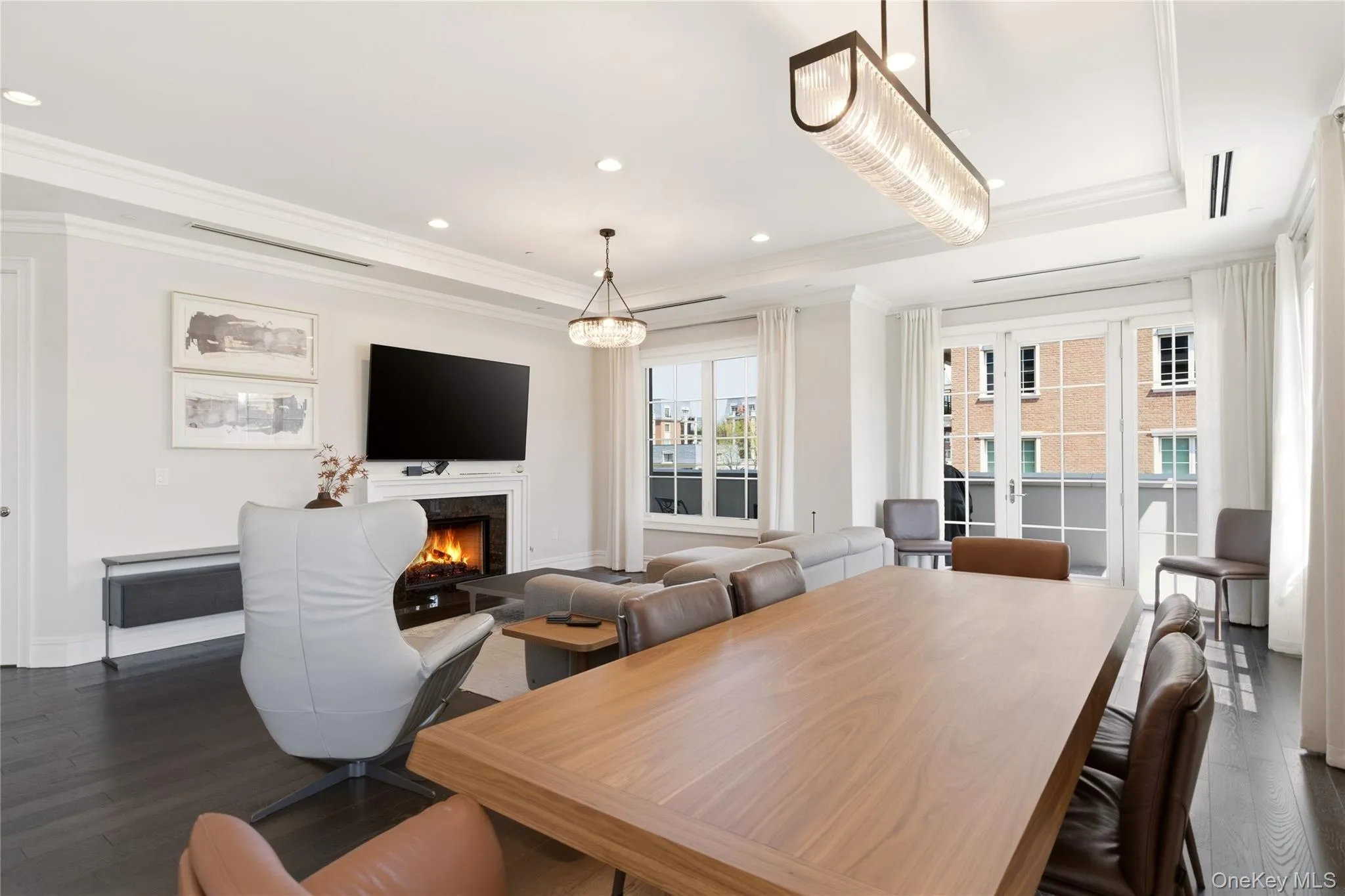 5000 Royal Court, North Hempstead, NY, 2 Bedrooms Bedrooms, 6 Rooms Rooms,2 BathroomsBathrooms,Residential,For Rent,Royal,0,982832 5000 Royal Court, North Hempstead, NY, 2 Bedrooms Bedrooms, 6 Rooms Rooms,2 BathroomsBathrooms,Residential,For Rent,Royal,0,982832