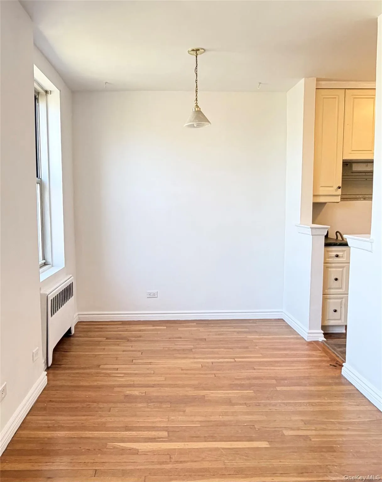 5715 Mosholu Avenue, New York, NY, 1 Bedroom Bedrooms, 4 Rooms Rooms,1 BathroomBathrooms,Residential Sale,For Rent,Mosholu,0,982866 5715 Mosholu Avenue, New York, NY, 1 Bedroom Bedrooms, 4 Rooms Rooms,1 BathroomBathrooms,Residential Sale,For Rent,Mosholu,0,982866