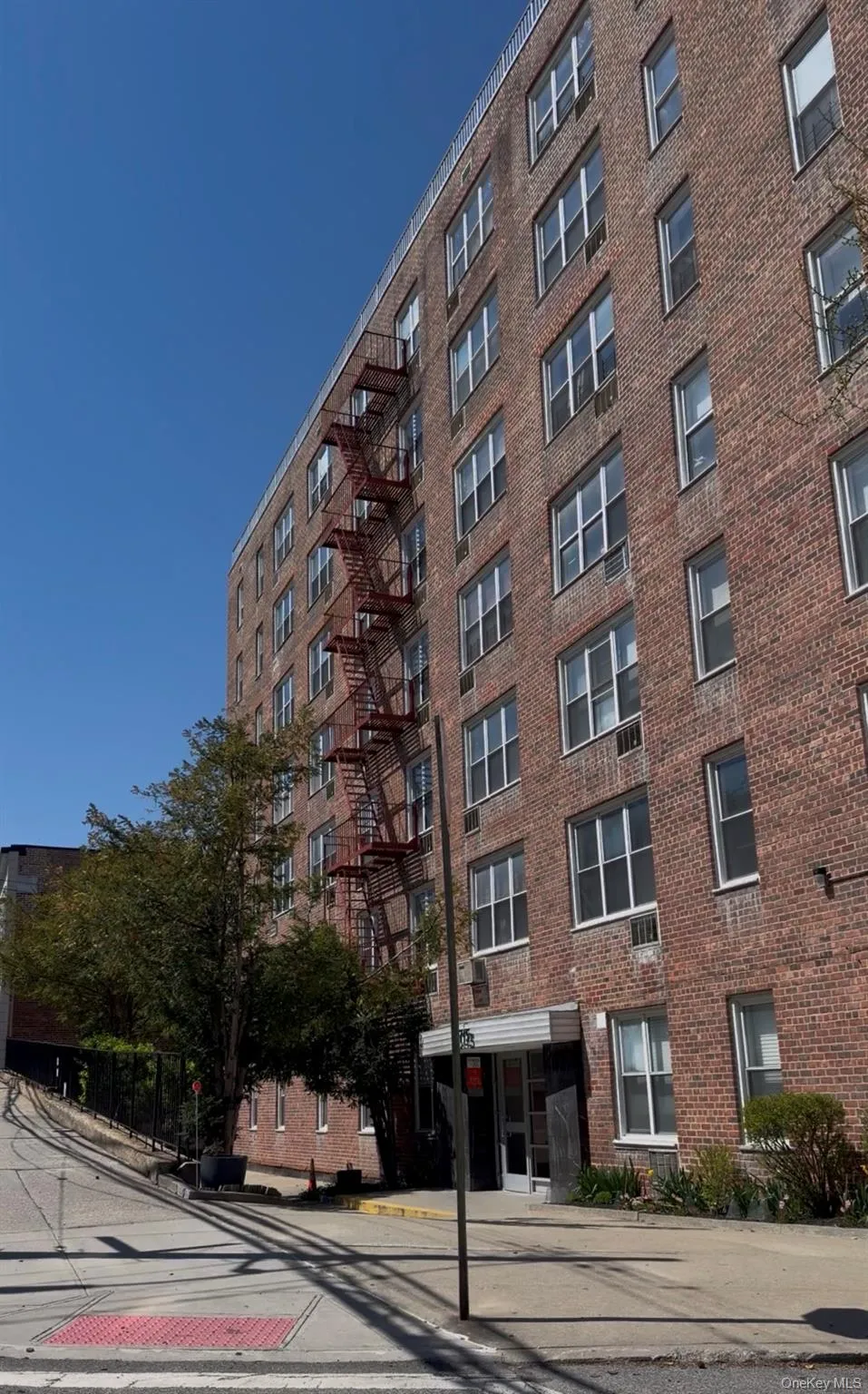 5715 Mosholu Avenue, New York, NY, 1 Bedroom Bedrooms, 4 Rooms Rooms,1 BathroomBathrooms,Residential Sale,For Rent,Mosholu,0,982866 5715 Mosholu Avenue, New York, NY, 1 Bedroom Bedrooms, 4 Rooms Rooms,1 BathroomBathrooms,Residential Sale,For Rent,Mosholu,0,982866