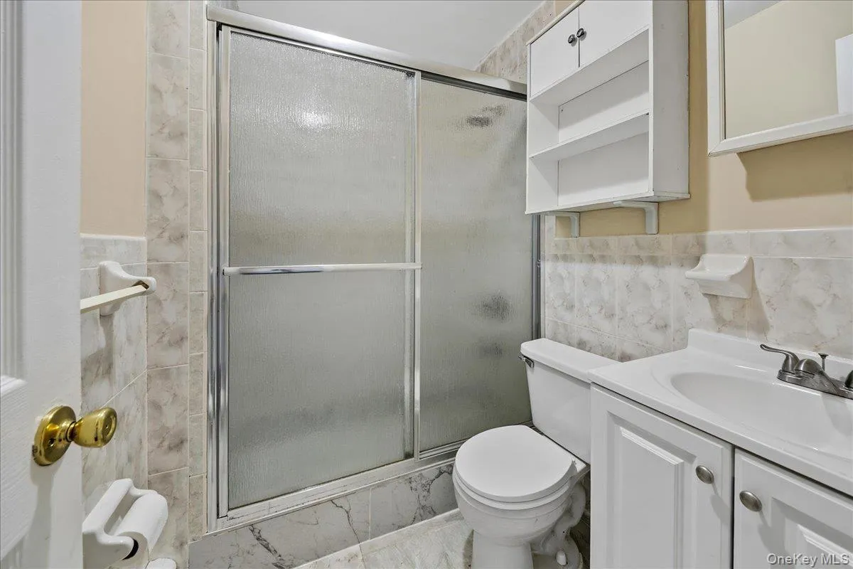 2948 Wickham Avenue, New York, NY, 3 Bedrooms Bedrooms, 5 Rooms Rooms,2 BathroomsBathrooms,Residential Lease,For Rent,Wickham,0,982871 2948 Wickham Avenue, New York, NY, 3 Bedrooms Bedrooms, 5 Rooms Rooms,2 BathroomsBathrooms,Residential Lease,For Rent,Wickham,0,982871