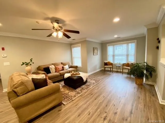 204 Vista View Drive, Brookhaven, NY, 2 Bedrooms Bedrooms, 5 Rooms Rooms,2 BathroomsBathrooms,Residential Lease,For Rent,Vista View,0,982885 204 Vista View Drive, Brookhaven, NY, 2 Bedrooms Bedrooms, 5 Rooms Rooms,2 BathroomsBathrooms,Residential Lease,For Rent,Vista View,0,982885