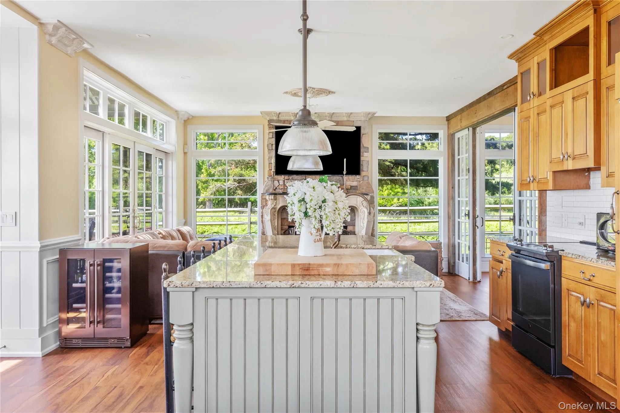 15 Edgemere Street, East Hampton, NY, 4 Bedrooms Bedrooms, 7 Rooms Rooms,4 BathroomsBathrooms,Residential,For Rent,Edgemere,0,982906 15 Edgemere Street, East Hampton, NY, 4 Bedrooms Bedrooms, 7 Rooms Rooms,4 BathroomsBathrooms,Residential,For Rent,Edgemere,0,982906