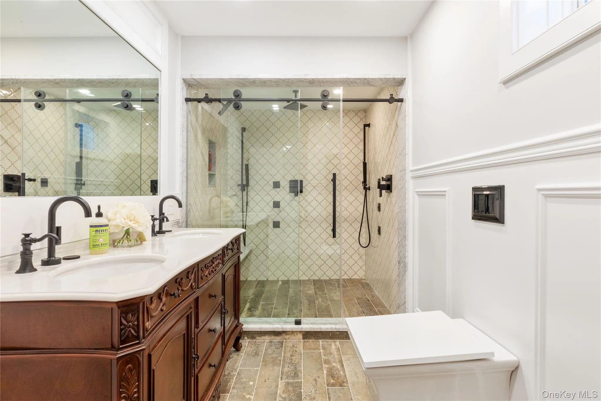 15 Edgemere Street, East Hampton, NY, 4 Bedrooms Bedrooms, 7 Rooms Rooms,4 BathroomsBathrooms,Residential,For Rent,Edgemere,0,982906 15 Edgemere Street, East Hampton, NY, 4 Bedrooms Bedrooms, 7 Rooms Rooms,4 BathroomsBathrooms,Residential,For Rent,Edgemere,0,982906