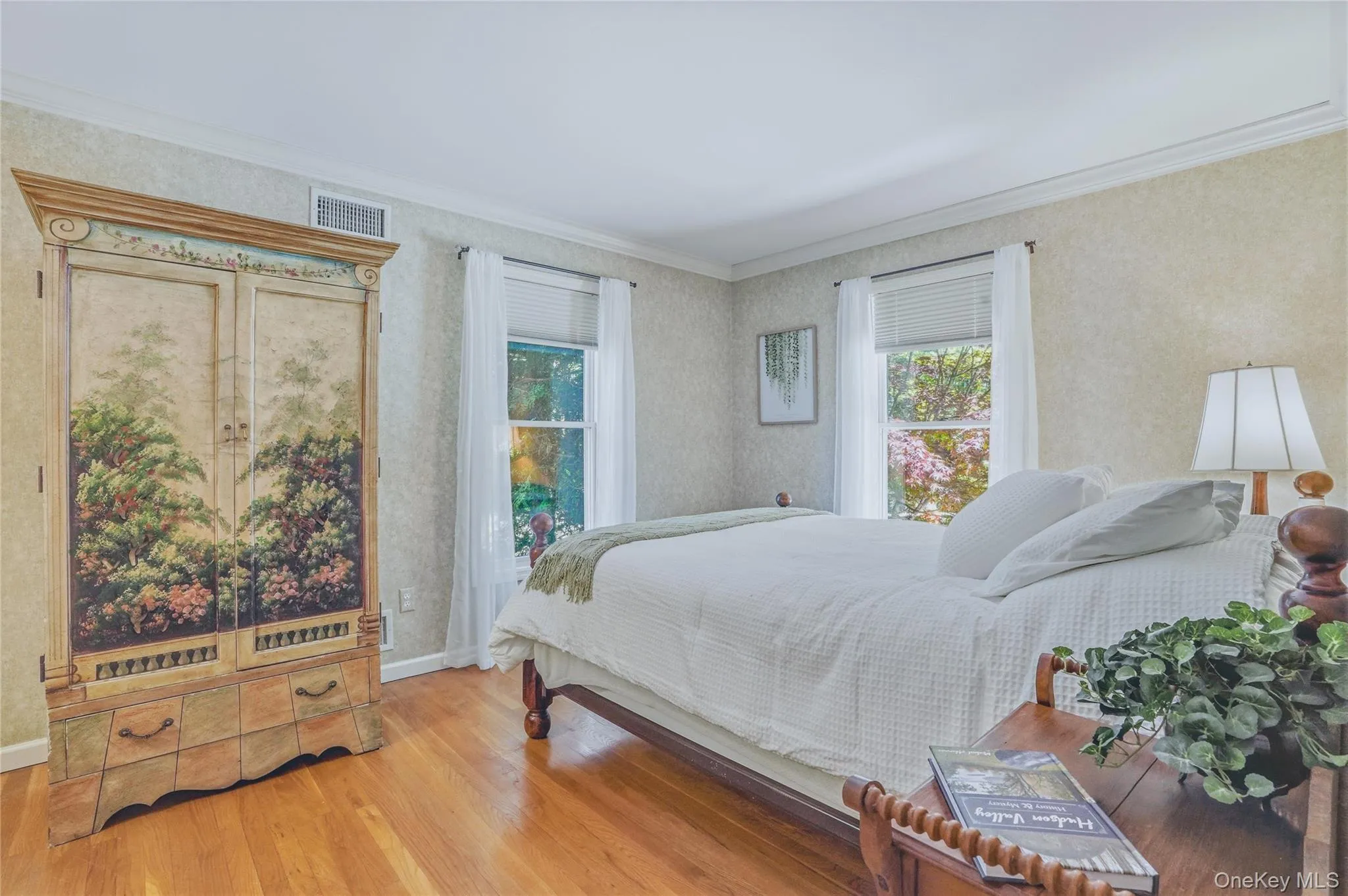 Guest room on the first floor. Guest room on the first floor.