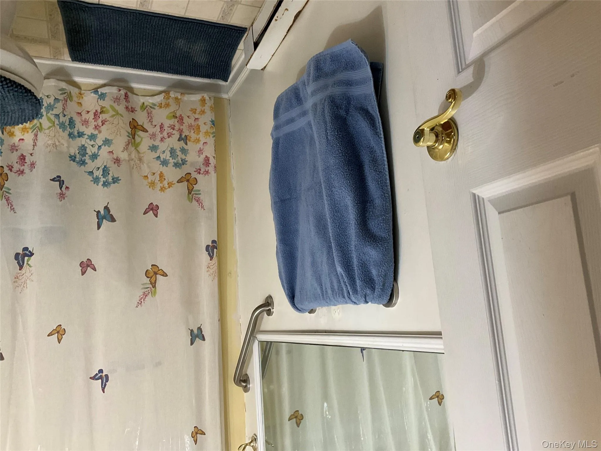 154 Roundhill, Out Of Area, PA, 3 Bedrooms Bedrooms, 6 Rooms Rooms,2 BathroomsBathrooms,Residential Sale,For Rent,Roundhill,0,982959 154 Roundhill, Out Of Area, PA, 3 Bedrooms Bedrooms, 6 Rooms Rooms,2 BathroomsBathrooms,Residential Sale,For Rent,Roundhill,0,982959