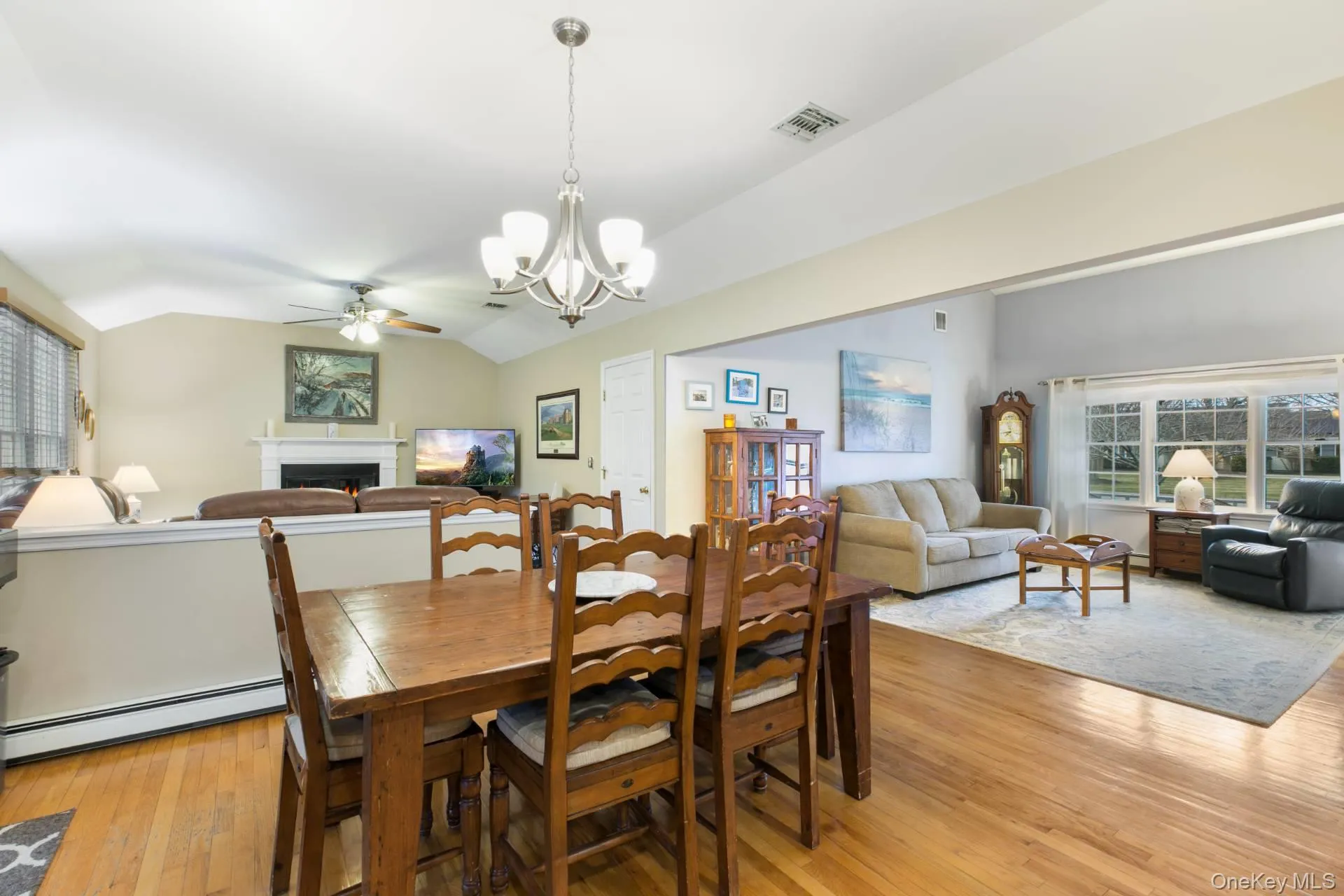 47 Pier Avenue, Riverhead, NY, 3 Bedrooms Bedrooms, 10 Rooms Rooms,2 BathroomsBathrooms,Residential,For Rent,Pier,0,982974 47 Pier Avenue, Riverhead, NY, 3 Bedrooms Bedrooms, 10 Rooms Rooms,2 BathroomsBathrooms,Residential,For Rent,Pier,0,982974