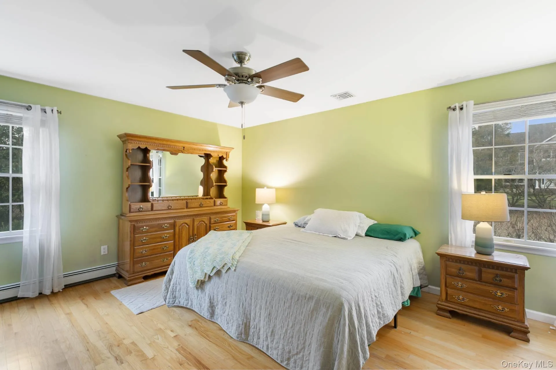 47 Pier Avenue, Riverhead, NY, 3 Bedrooms Bedrooms, 10 Rooms Rooms,2 BathroomsBathrooms,Residential,For Rent,Pier,0,982974 47 Pier Avenue, Riverhead, NY, 3 Bedrooms Bedrooms, 10 Rooms Rooms,2 BathroomsBathrooms,Residential,For Rent,Pier,0,982974