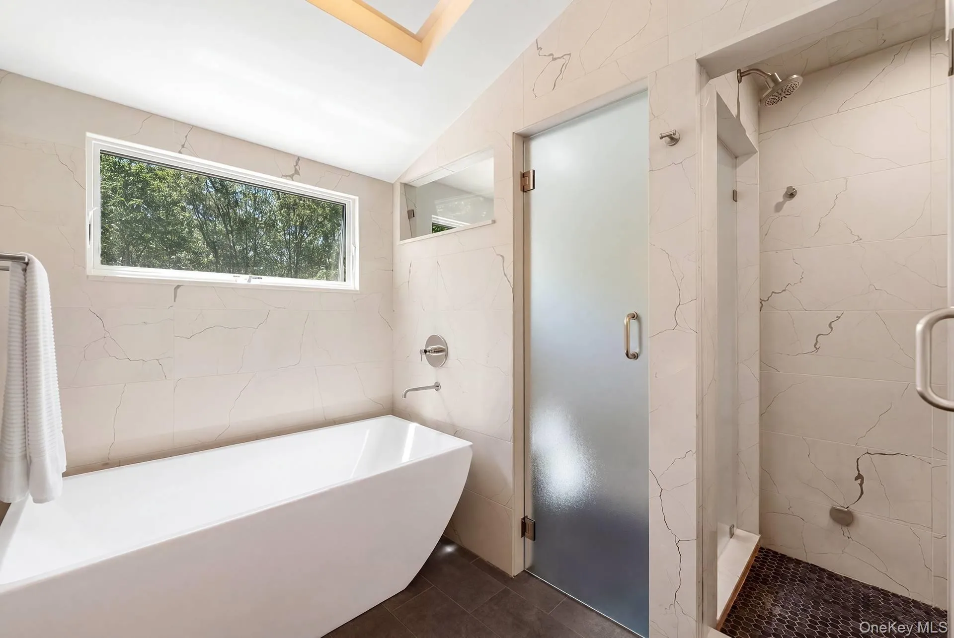 76 Island View Drive, Southampton, NY, 4 Bedrooms Bedrooms, 6 Rooms Rooms,4 BathroomsBathrooms,Residential,For Rent,Island View,0,982978 76 Island View Drive, Southampton, NY, 4 Bedrooms Bedrooms, 6 Rooms Rooms,4 BathroomsBathrooms,Residential,For Rent,Island View,0,982978