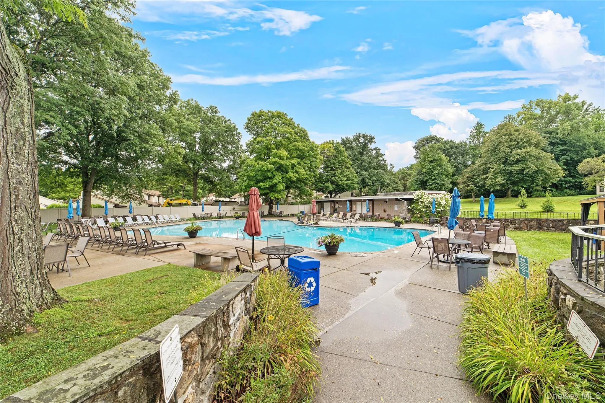 51 Jefferson Oval, Yorktown, NY, 2 Bedrooms Bedrooms, 7 Rooms Rooms,2 BathroomsBathrooms,Residential,For Rent,Jefferson,0,982984 51 Jefferson Oval, Yorktown, NY, 2 Bedrooms Bedrooms, 7 Rooms Rooms,2 BathroomsBathrooms,Residential,For Rent,Jefferson,0,982984