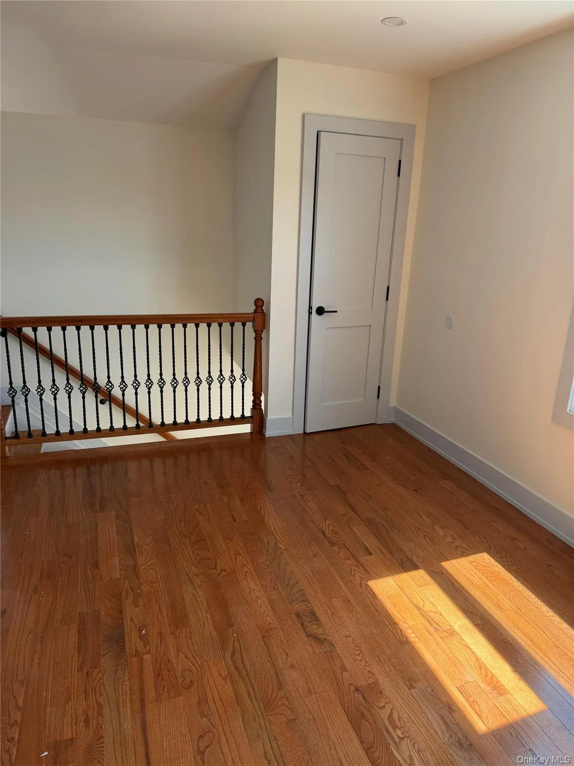 202-07 Linden Boulevard, New York, NY, 3 Bedrooms Bedrooms, 6 Rooms Rooms,1 BathroomBathrooms,Residential Lease,For Rent,Linden,0,983008 202-07 Linden Boulevard, New York, NY, 3 Bedrooms Bedrooms, 6 Rooms Rooms,1 BathroomBathrooms,Residential Lease,For Rent,Linden,0,983008