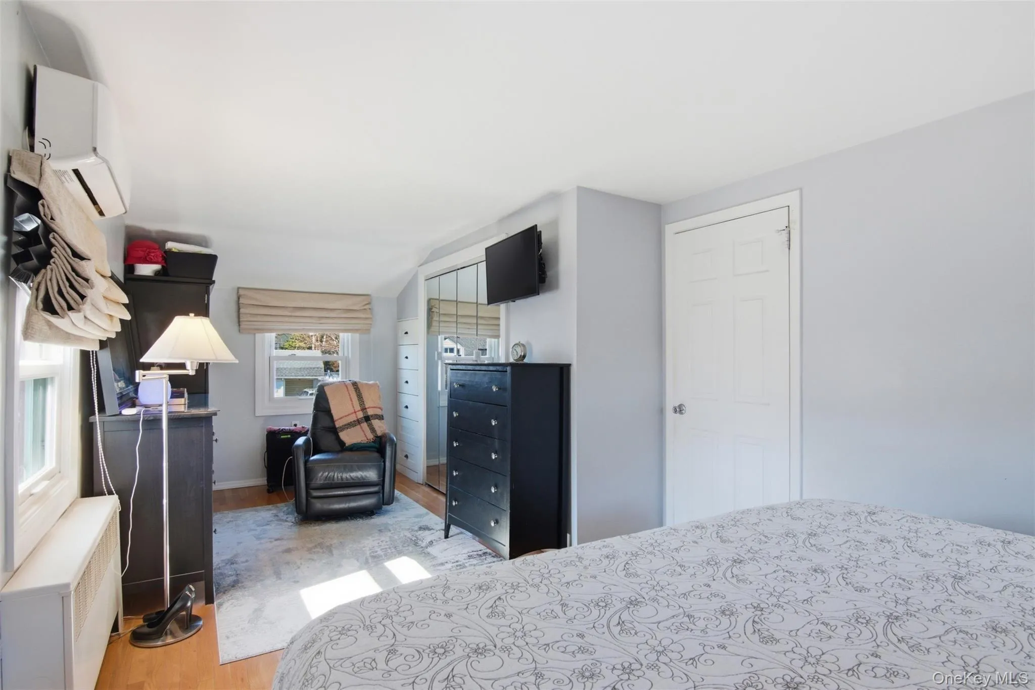 268 Curtis Avenue, North Hempstead, NY, 4 Bedrooms Bedrooms, 7 Rooms Rooms,2 BathroomsBathrooms,Residential,For Rent,Curtis,0,983023 268 Curtis Avenue, North Hempstead, NY, 4 Bedrooms Bedrooms, 7 Rooms Rooms,2 BathroomsBathrooms,Residential,For Rent,Curtis,0,983023