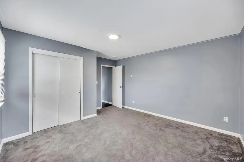 10 Winnetica Lane, Islip, NY, 8 Bedrooms Bedrooms, 10 Rooms Rooms,4 BathroomsBathrooms,Residential,For Rent,Winnetica,0,983024 10 Winnetica Lane, Islip, NY, 8 Bedrooms Bedrooms, 10 Rooms Rooms,4 BathroomsBathrooms,Residential,For Rent,Winnetica,0,983024
