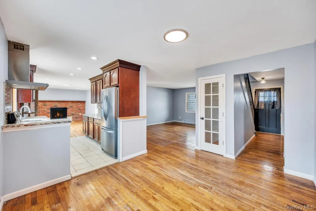 10 Winnetica Lane, Islip, NY, 8 Bedrooms Bedrooms, 10 Rooms Rooms,4 BathroomsBathrooms,Residential,For Rent,Winnetica,0,983024 10 Winnetica Lane, Islip, NY, 8 Bedrooms Bedrooms, 10 Rooms Rooms,4 BathroomsBathrooms,Residential,For Rent,Winnetica,0,983024