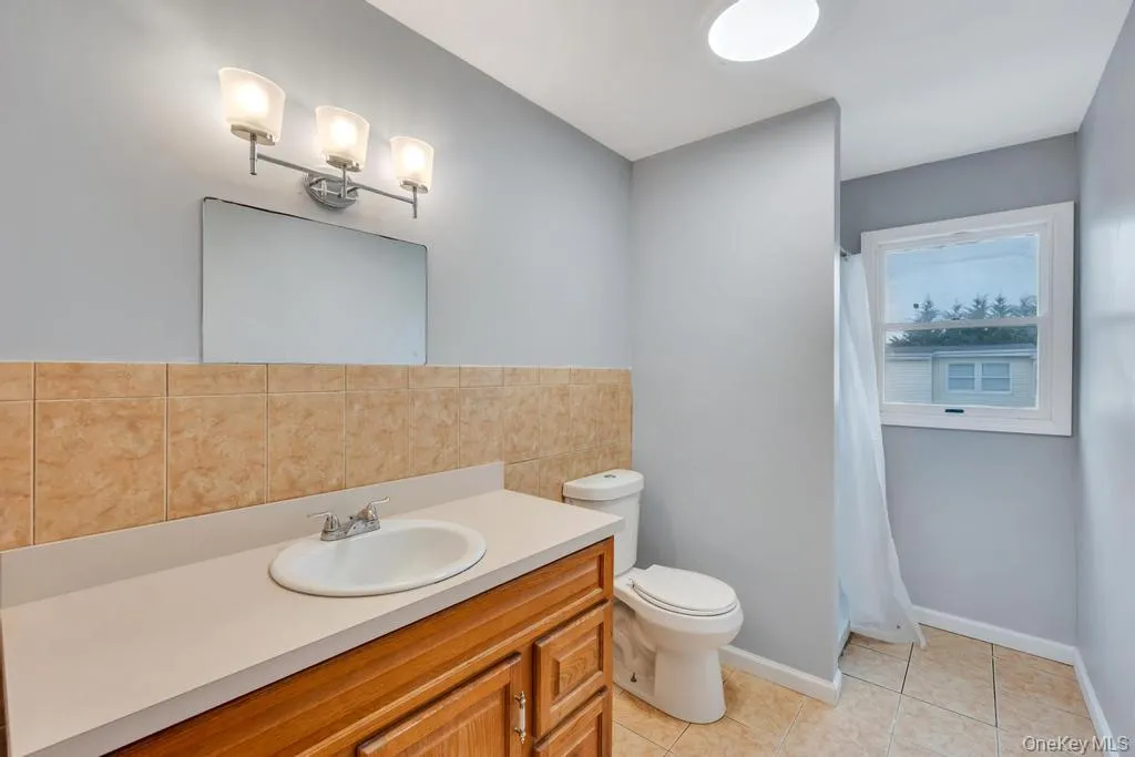 10 Winnetica Lane, Islip, NY, 8 Bedrooms Bedrooms, 10 Rooms Rooms,4 BathroomsBathrooms,Residential,For Rent,Winnetica,0,983024 10 Winnetica Lane, Islip, NY, 8 Bedrooms Bedrooms, 10 Rooms Rooms,4 BathroomsBathrooms,Residential,For Rent,Winnetica,0,983024