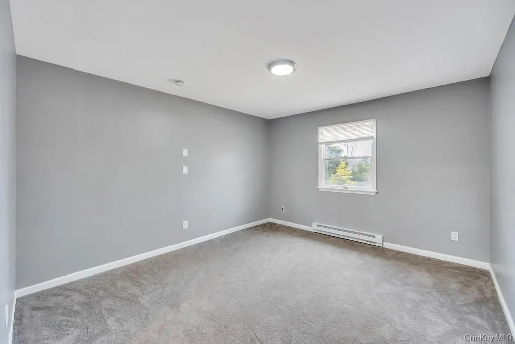 10 Winnetica Lane, Islip, NY, 8 Bedrooms Bedrooms, 10 Rooms Rooms,4 BathroomsBathrooms,Residential,For Rent,Winnetica,0,983024 10 Winnetica Lane, Islip, NY, 8 Bedrooms Bedrooms, 10 Rooms Rooms,4 BathroomsBathrooms,Residential,For Rent,Winnetica,0,983024