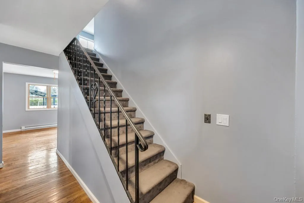 10 Winnetica Lane, Islip, NY, 8 Bedrooms Bedrooms, 10 Rooms Rooms,4 BathroomsBathrooms,Residential,For Rent,Winnetica,0,983024 10 Winnetica Lane, Islip, NY, 8 Bedrooms Bedrooms, 10 Rooms Rooms,4 BathroomsBathrooms,Residential,For Rent,Winnetica,0,983024
