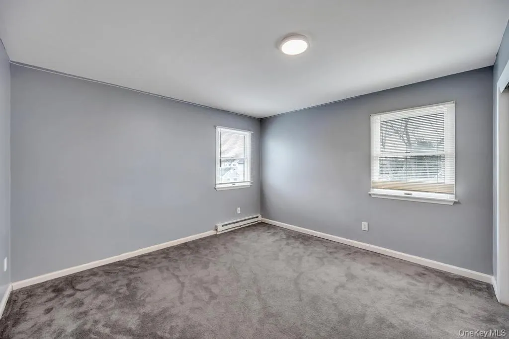 10 Winnetica Lane, Islip, NY, 8 Bedrooms Bedrooms, 10 Rooms Rooms,4 BathroomsBathrooms,Residential,For Rent,Winnetica,0,983024 10 Winnetica Lane, Islip, NY, 8 Bedrooms Bedrooms, 10 Rooms Rooms,4 BathroomsBathrooms,Residential,For Rent,Winnetica,0,983024