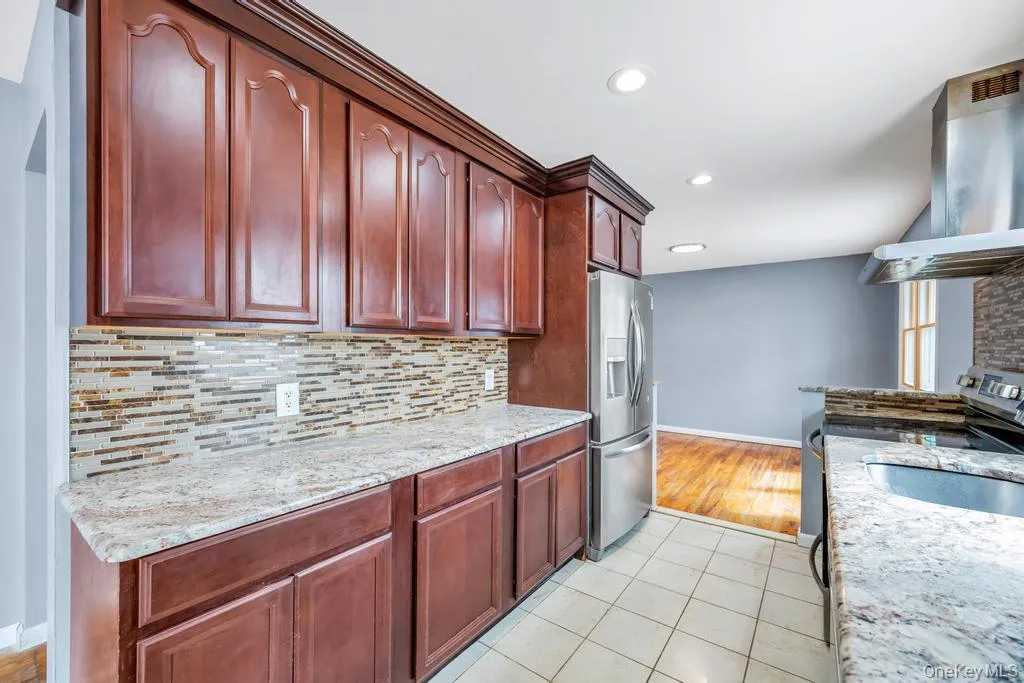 10 Winnetica Lane, Islip, NY, 8 Bedrooms Bedrooms, 10 Rooms Rooms,4 BathroomsBathrooms,Residential,For Rent,Winnetica,0,983024 10 Winnetica Lane, Islip, NY, 8 Bedrooms Bedrooms, 10 Rooms Rooms,4 BathroomsBathrooms,Residential,For Rent,Winnetica,0,983024