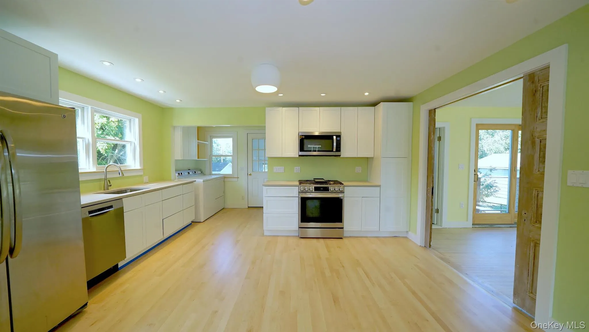 412 Atlantic Avenue, Southold, NY, 3 Bedrooms Bedrooms, 6 Rooms Rooms,2 BathroomsBathrooms,Residential,For Rent,Atlantic,0,983029 412 Atlantic Avenue, Southold, NY, 3 Bedrooms Bedrooms, 6 Rooms Rooms,2 BathroomsBathrooms,Residential,For Rent,Atlantic,0,983029
