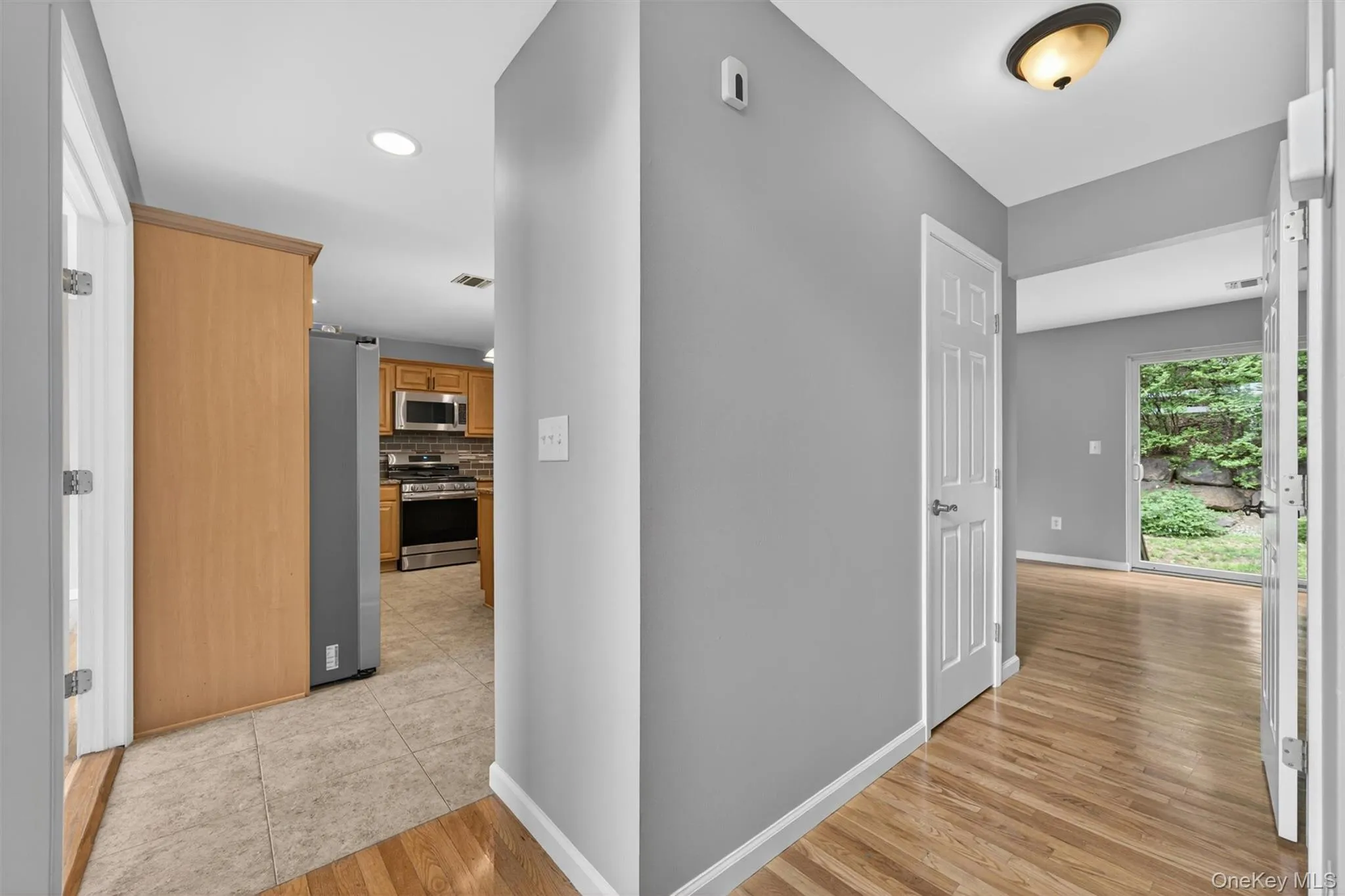 16 Railroad Avenue, Haverstraw, NY, 3 Bedrooms Bedrooms, 11 Rooms Rooms,3 BathroomsBathrooms,Residential Lease,For Rent,Railroad,0,983039 16 Railroad Avenue, Haverstraw, NY, 3 Bedrooms Bedrooms, 11 Rooms Rooms,3 BathroomsBathrooms,Residential Lease,For Rent,Railroad,0,983039