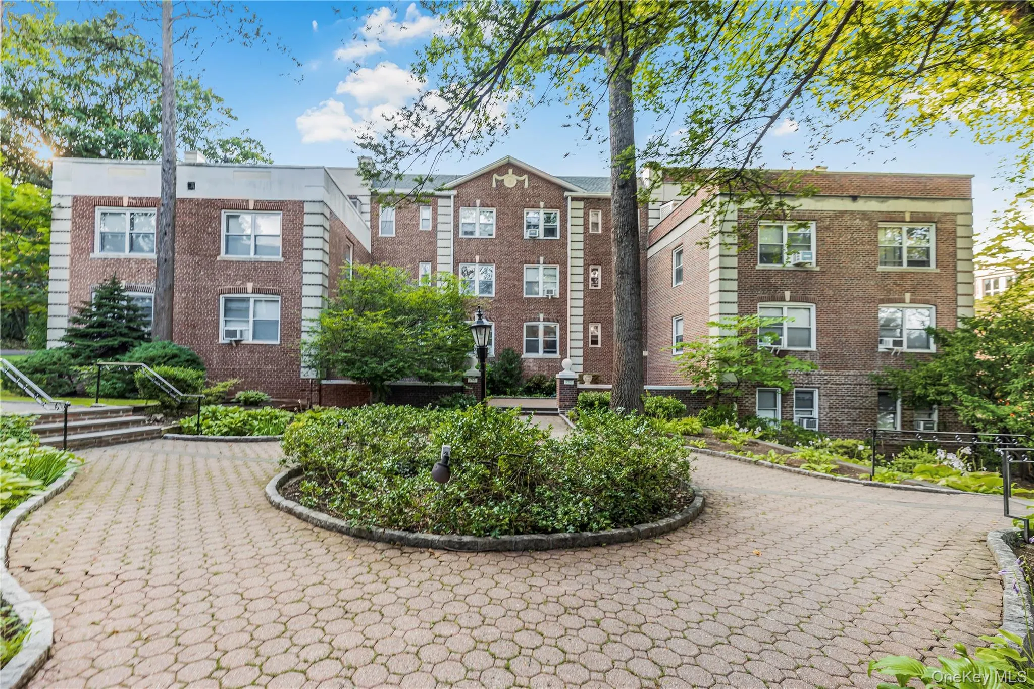 766 Palmer Road, Yonkers, NY, 1 Bedroom Bedrooms, 4 Rooms Rooms,1 BathroomBathrooms,Residential,For Rent,Palmer,0,983040 766 Palmer Road, Yonkers, NY, 1 Bedroom Bedrooms, 4 Rooms Rooms,1 BathroomBathrooms,Residential,For Rent,Palmer,0,983040