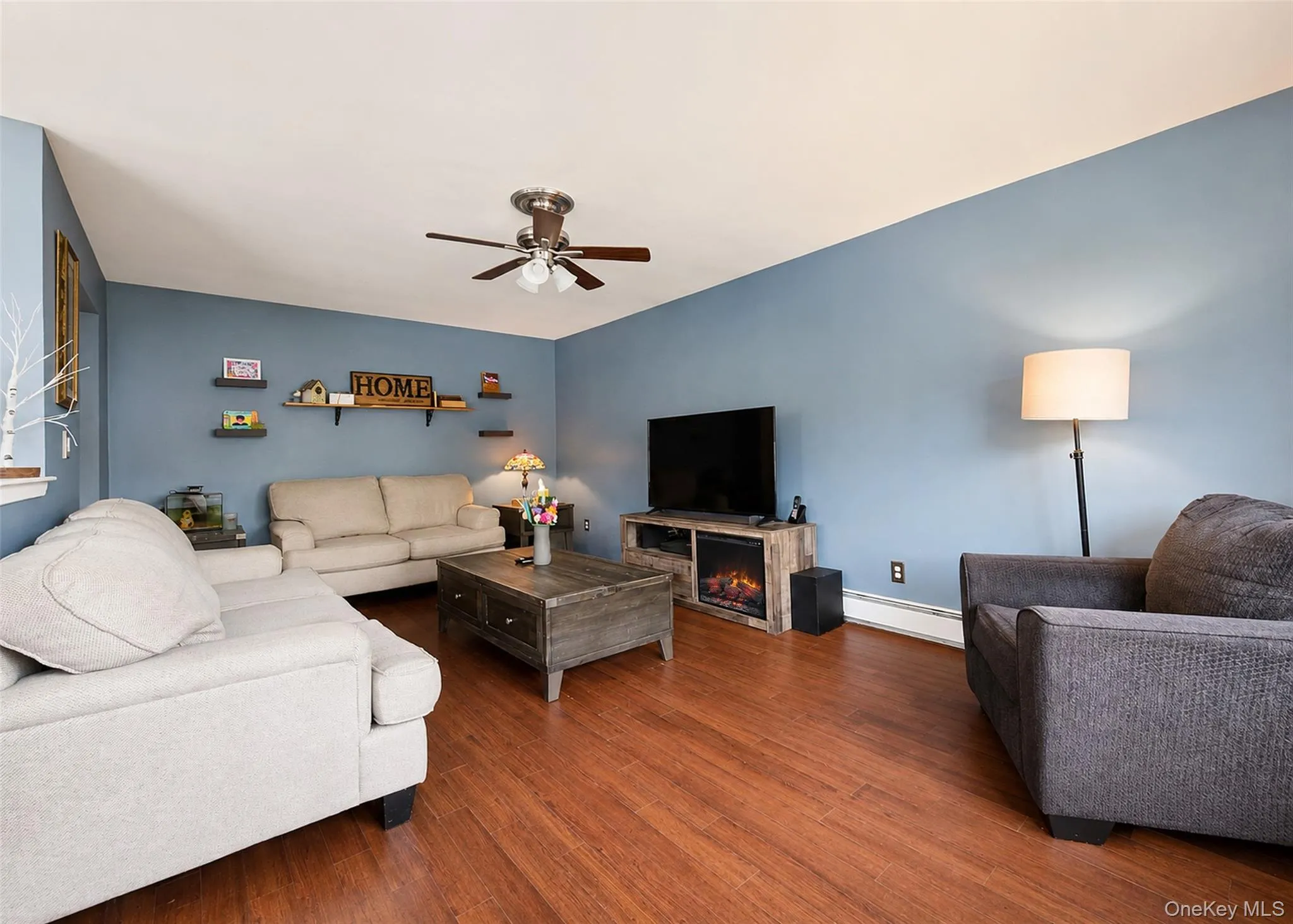 70 Woodcut Drive, Brookhaven, NY, 3 Bedrooms Bedrooms, 5 Rooms Rooms,1 BathroomBathrooms,Residential,For Rent,Woodcut,0,983049 70 Woodcut Drive, Brookhaven, NY, 3 Bedrooms Bedrooms, 5 Rooms Rooms,1 BathroomBathrooms,Residential,For Rent,Woodcut,0,983049